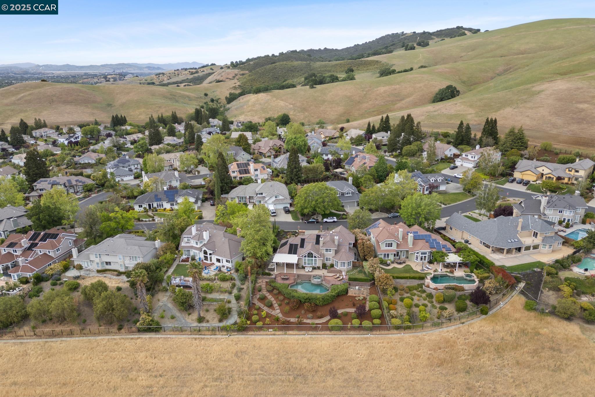 460 Silver Hollow Dr.