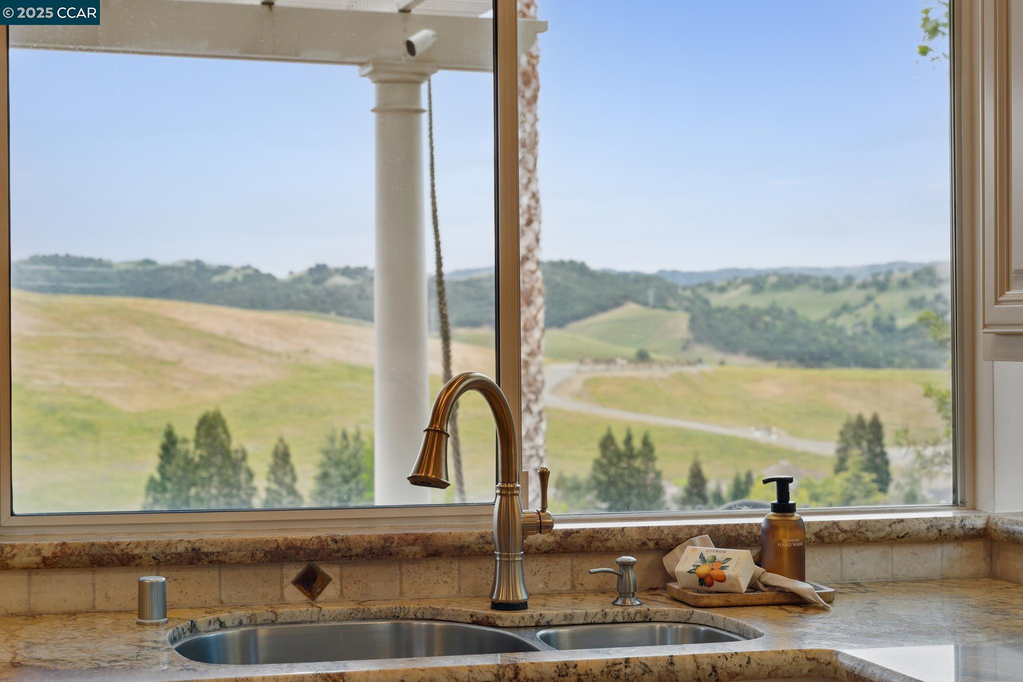 460 Silver Hollow Dr.