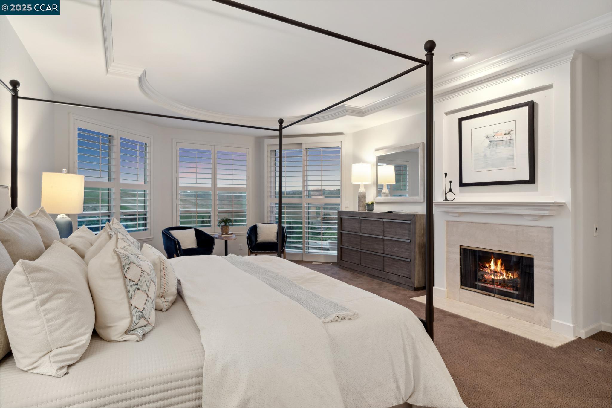 460 Silver Hollow Dr.