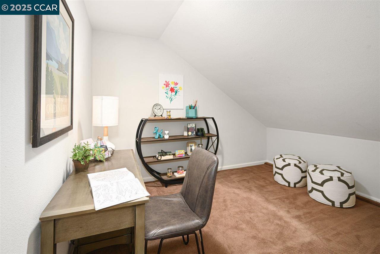 460 Silver Hollow Dr.