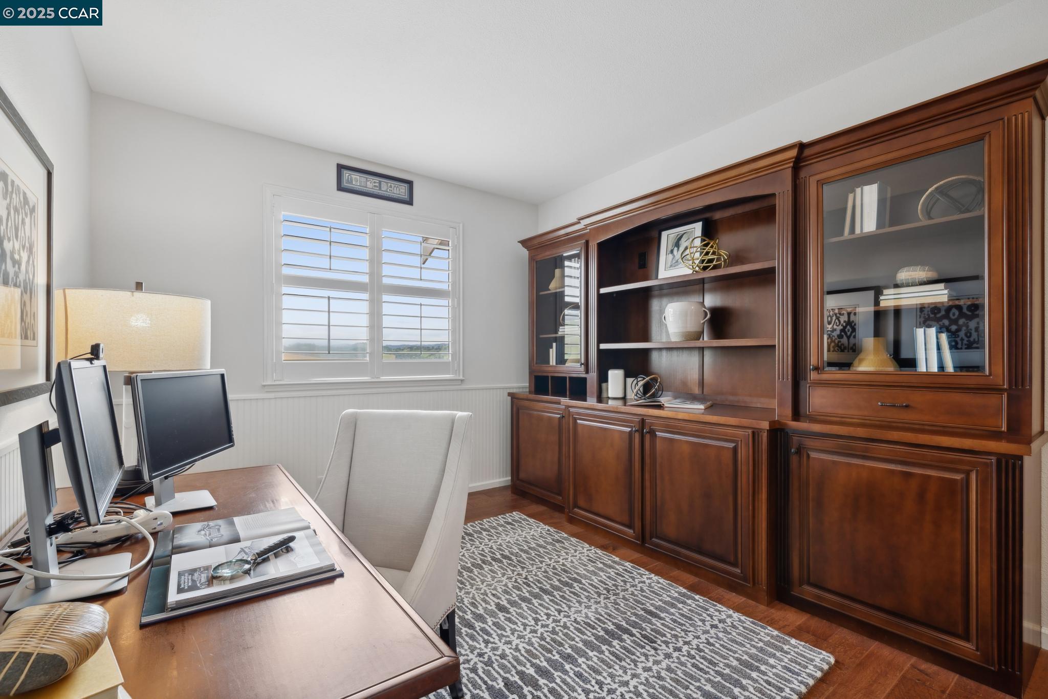 460 Silver Hollow Dr.