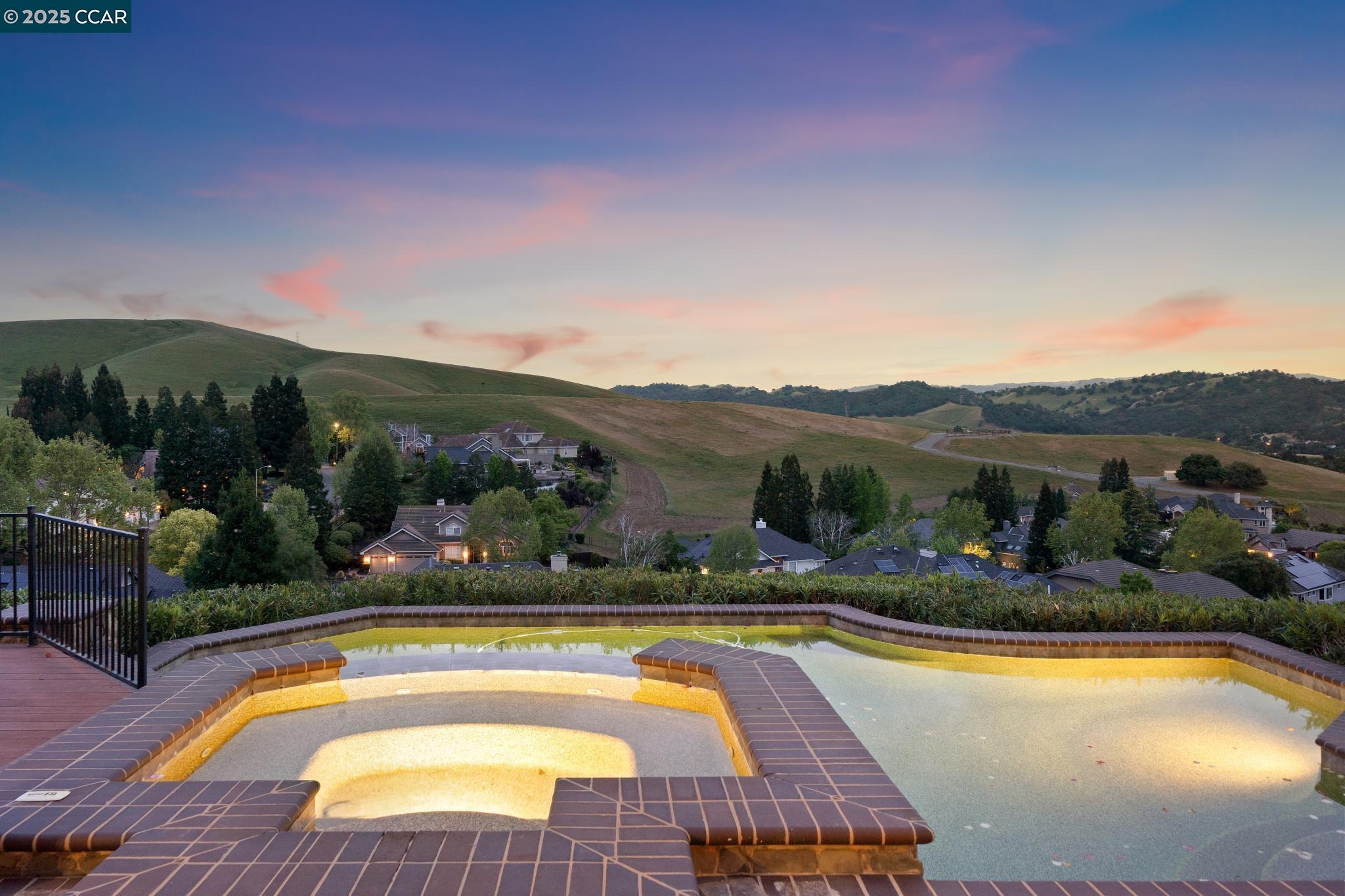 460 Silver Hollow Dr.