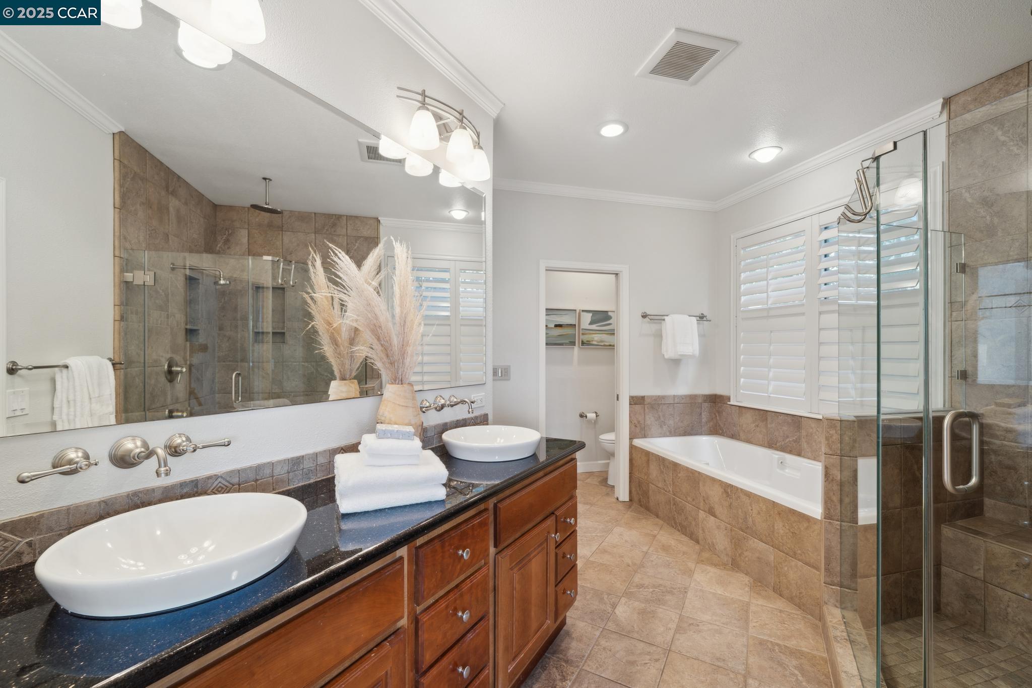 460 Silver Hollow Dr.