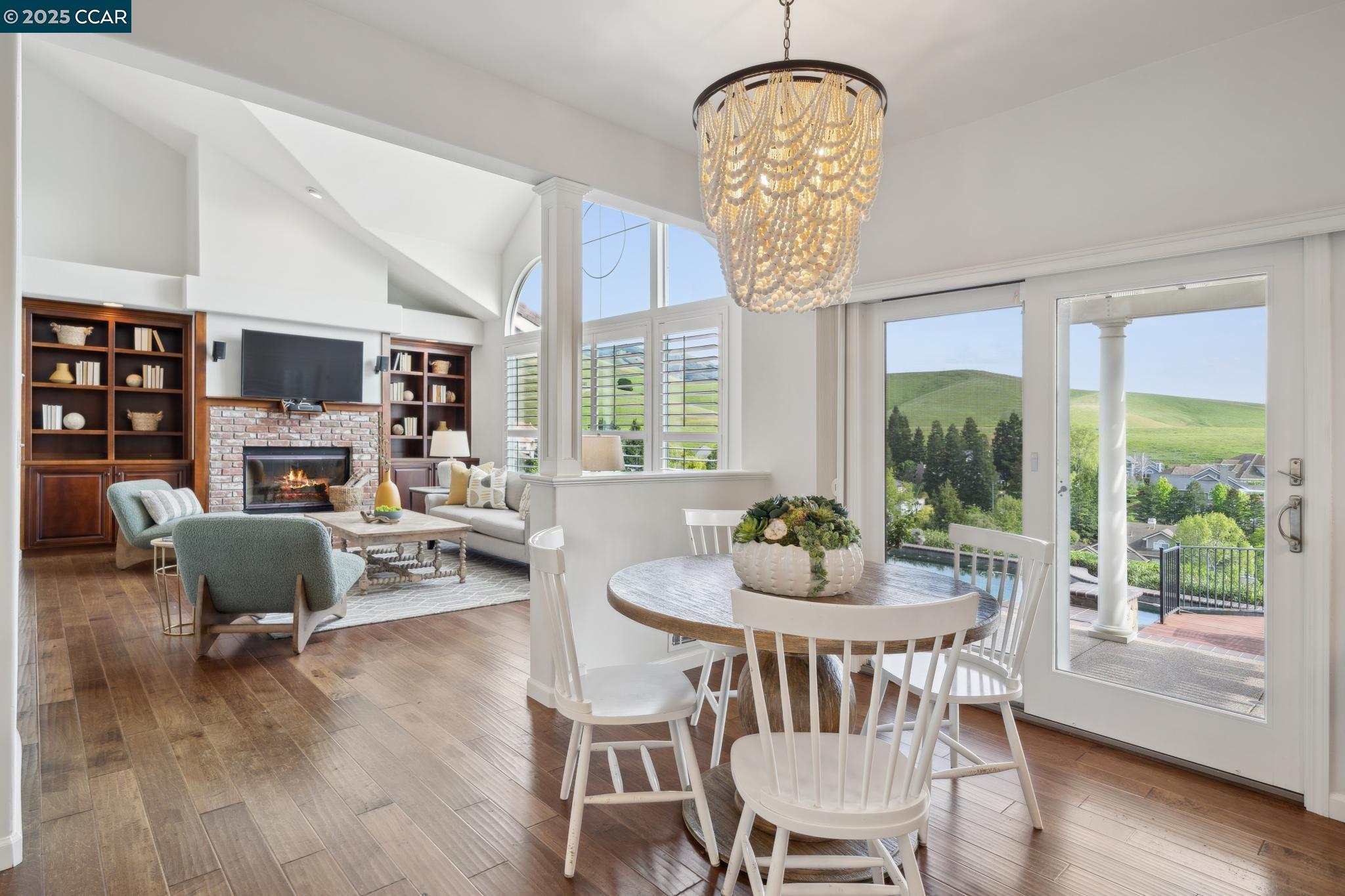 460 Silver Hollow Dr.