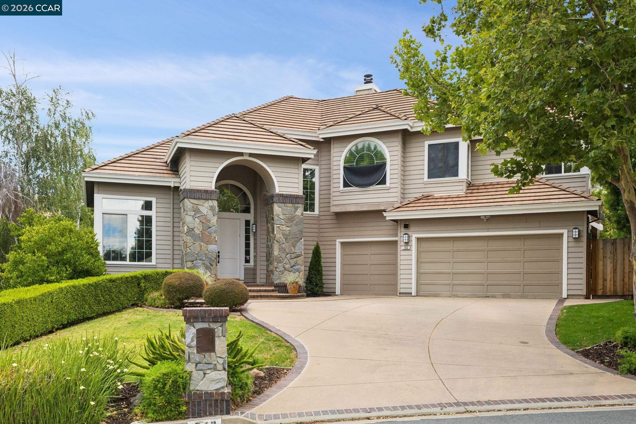 743 Woodwind Place