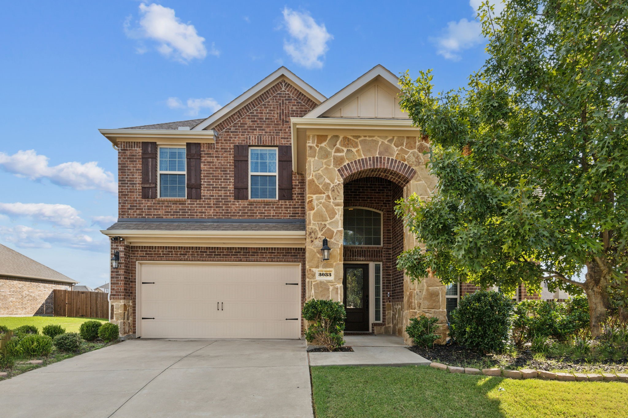 3033 Lily Lane