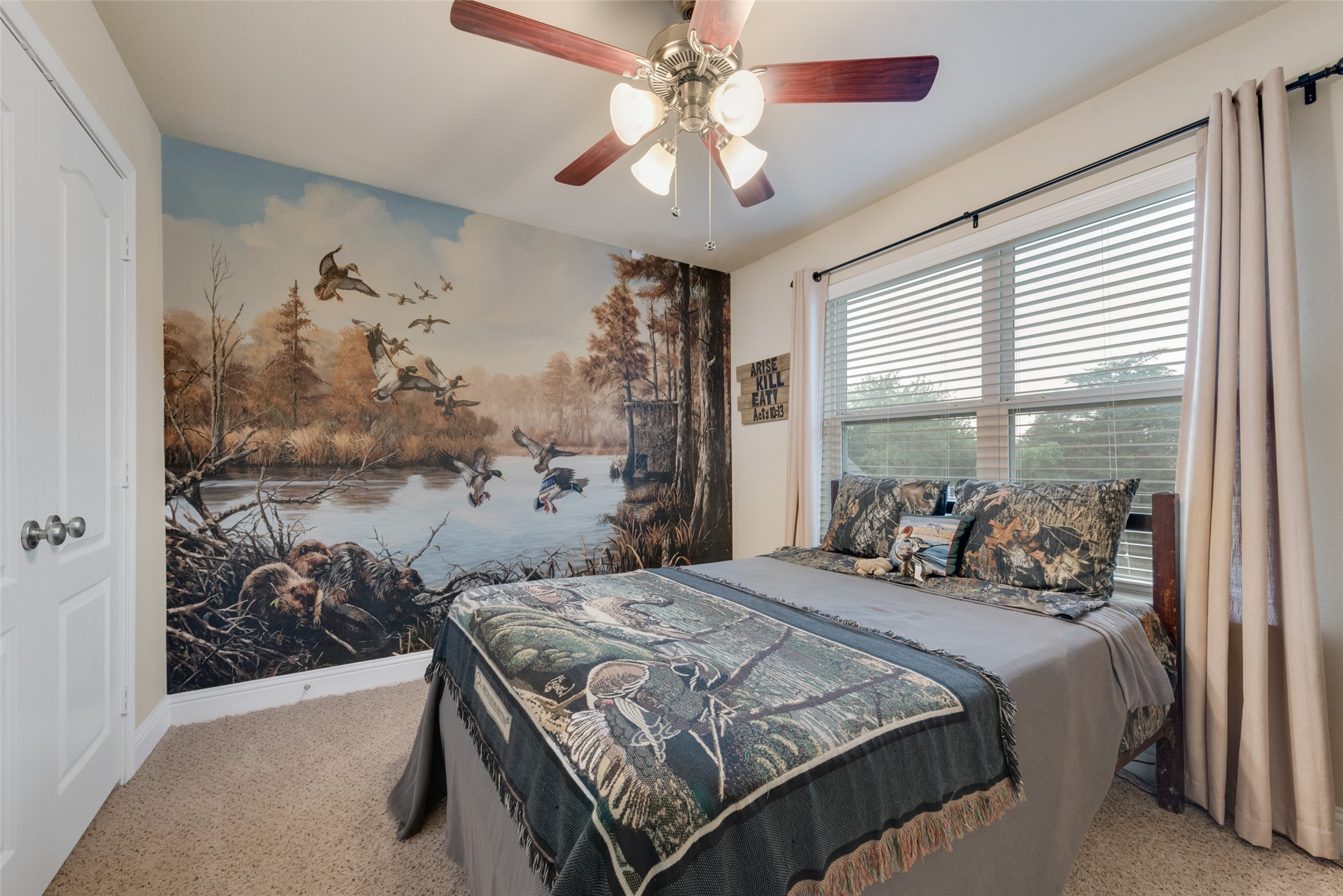 5046 Red Oak Drive
