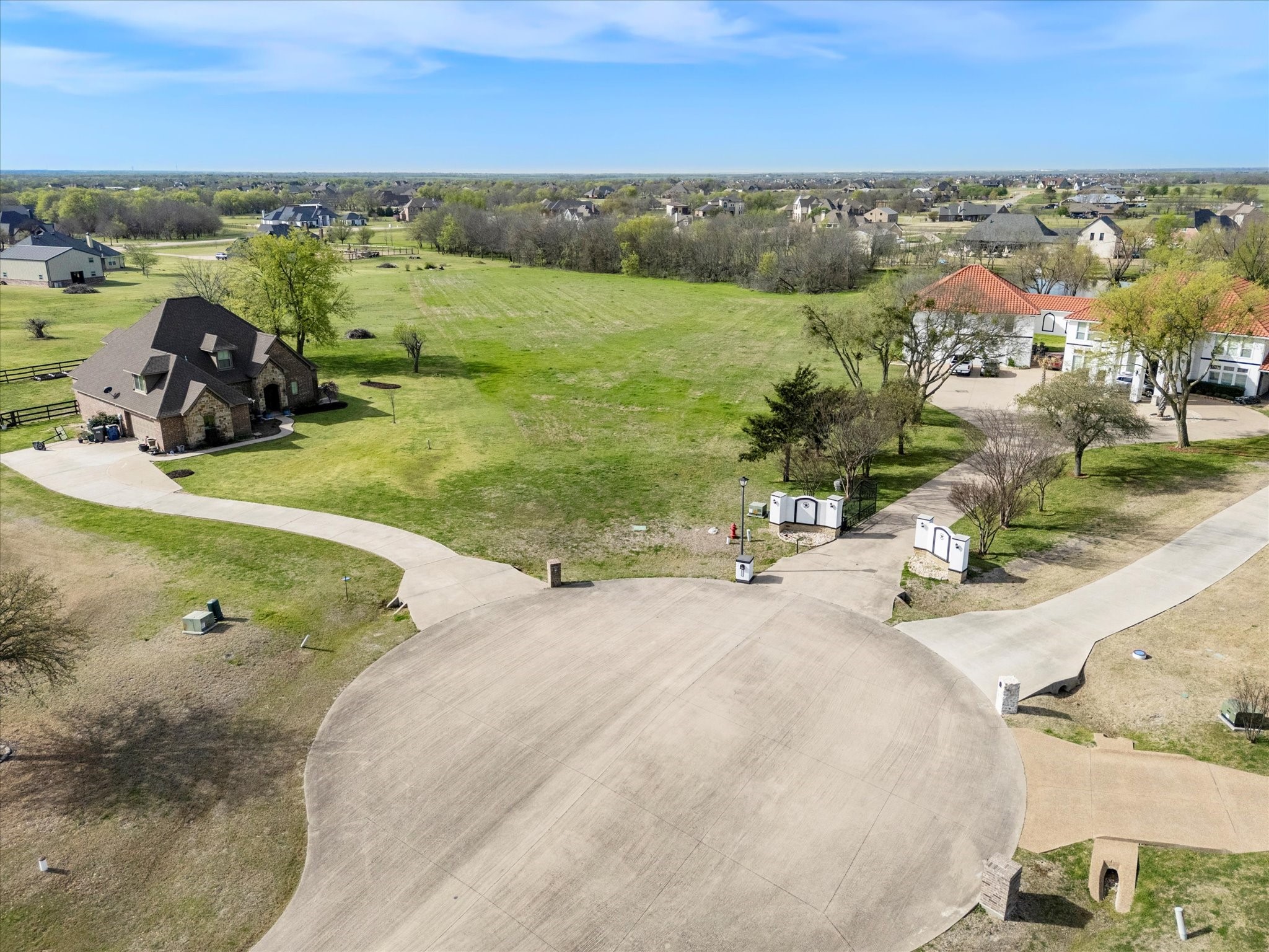 1135 Sonora Court