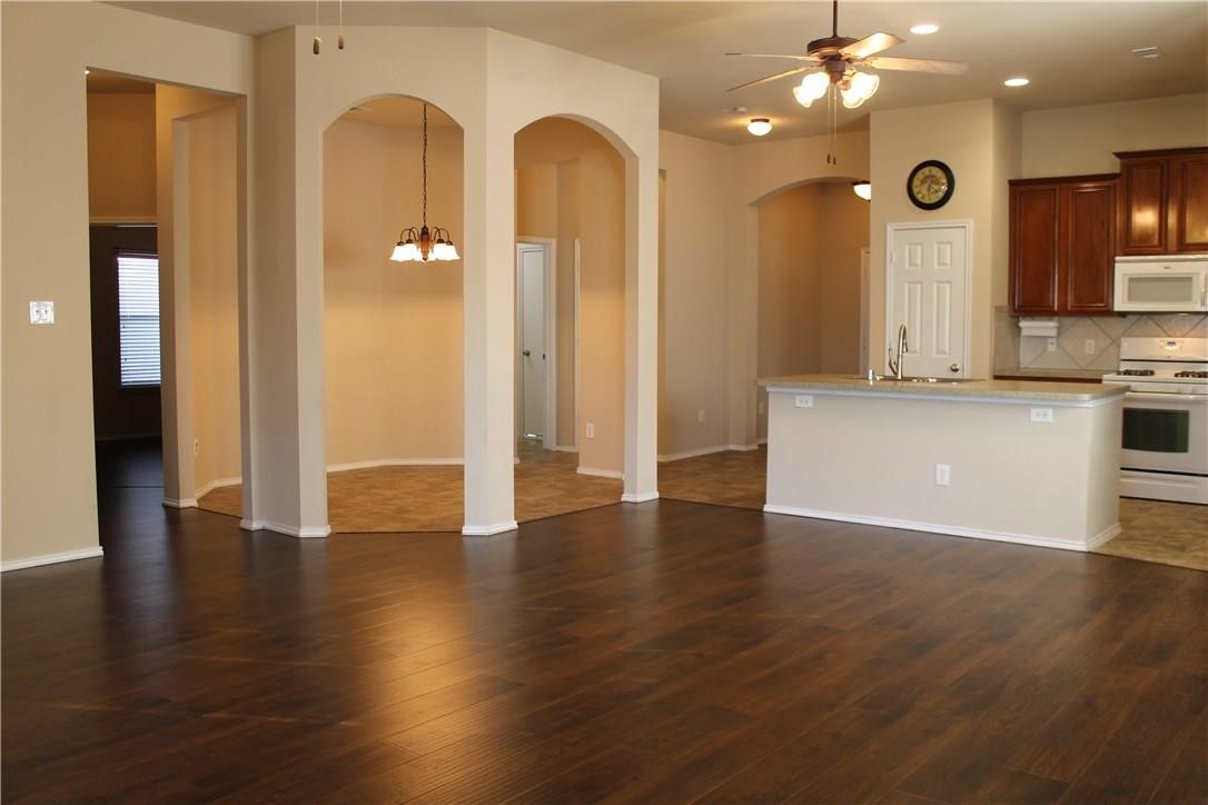 408 Sugarberry Lane