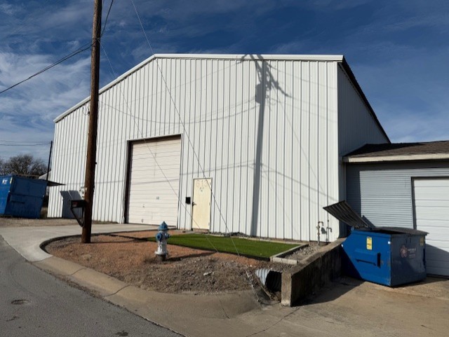 613 Saint Mary Street