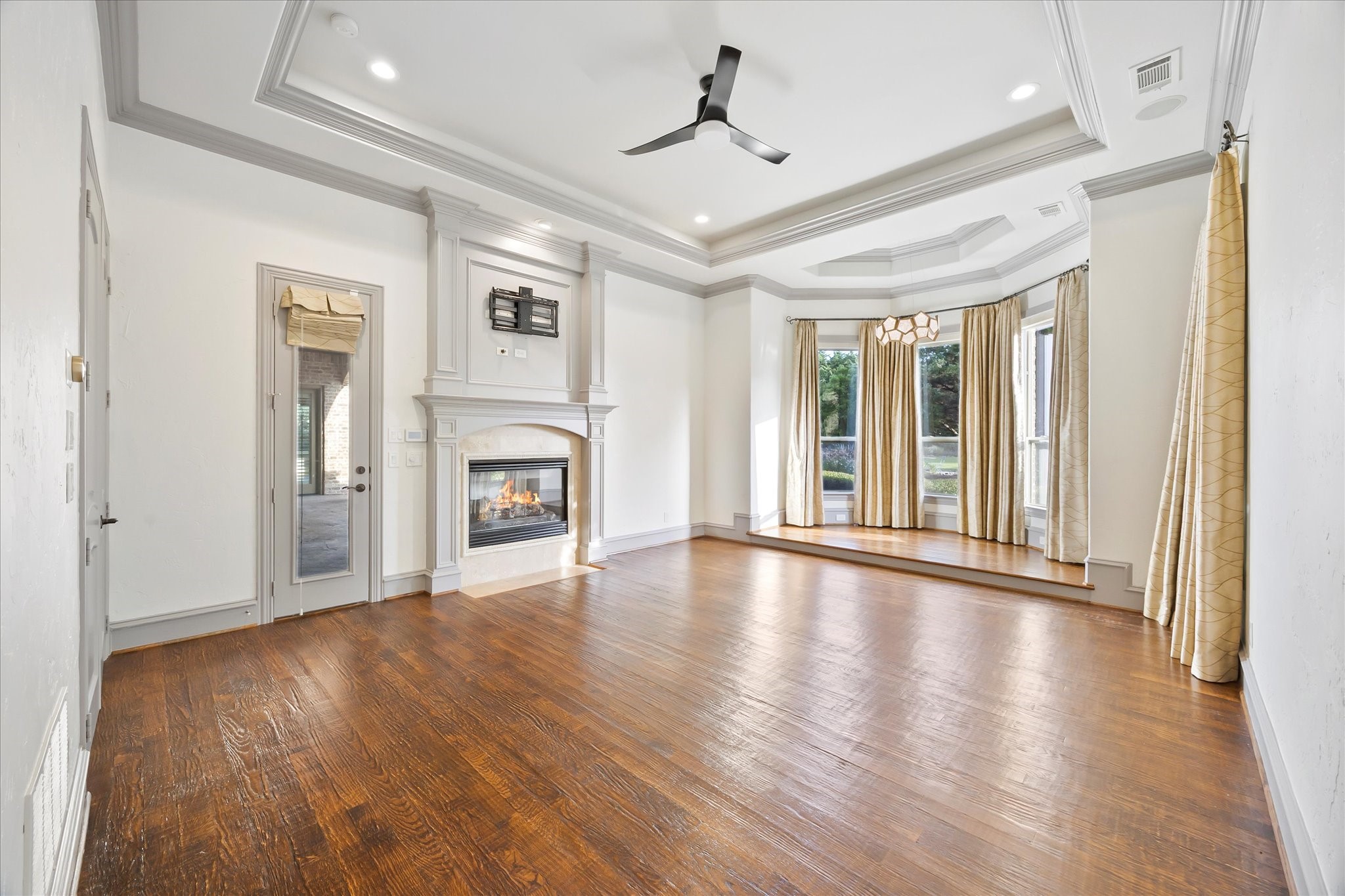 1229 Manchester Drive