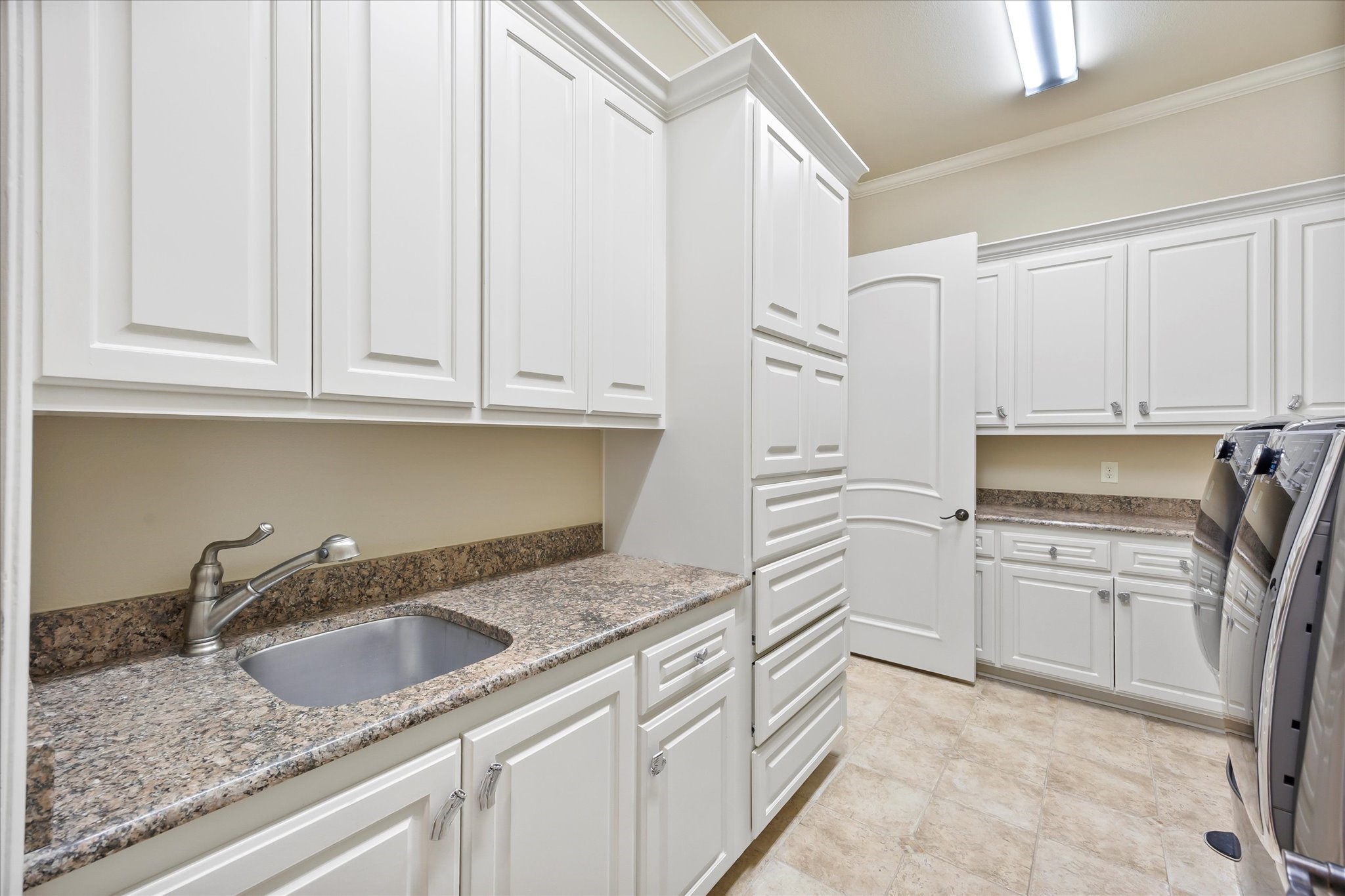 1229 Manchester Drive