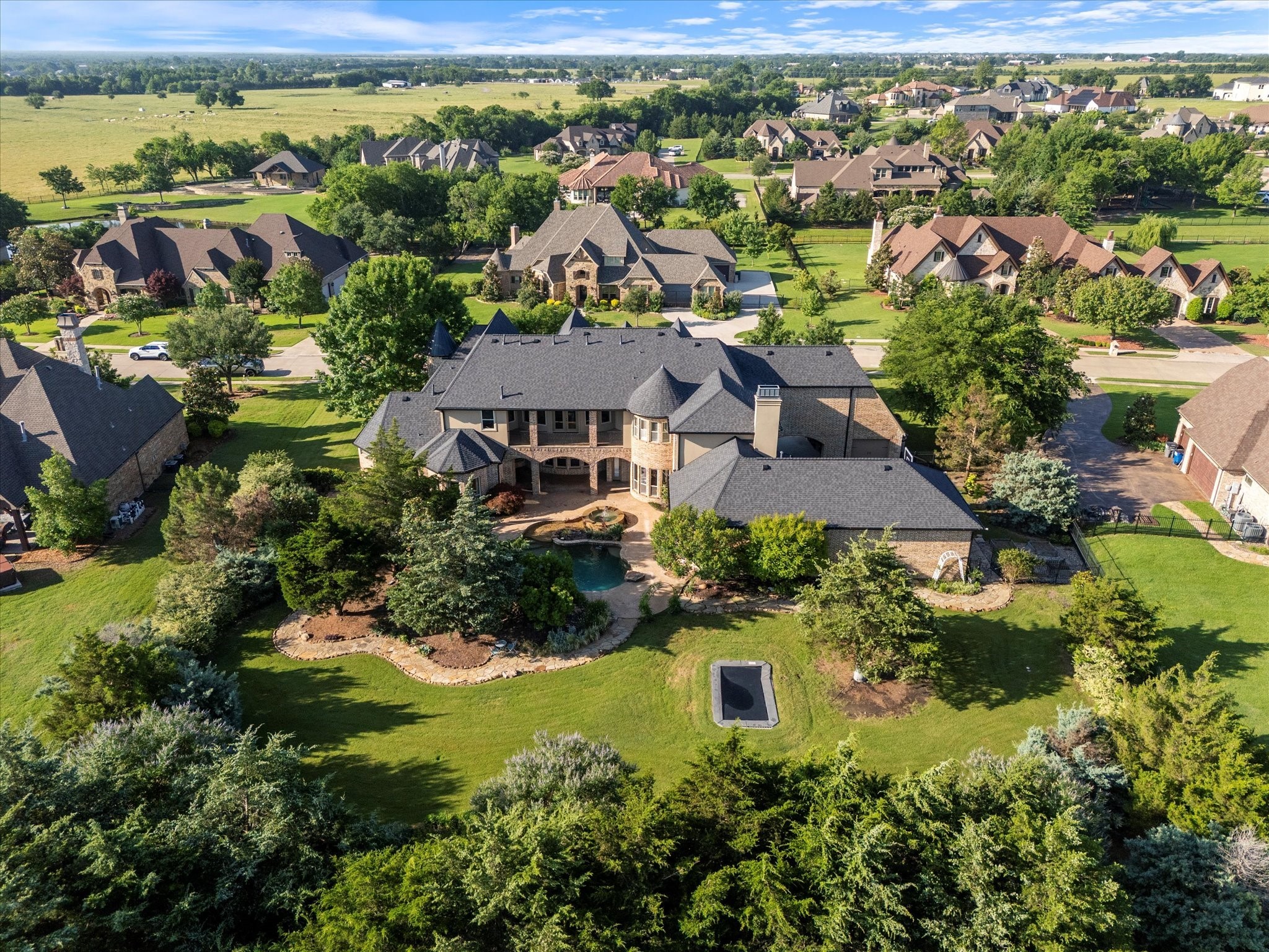 1229 Manchester Drive