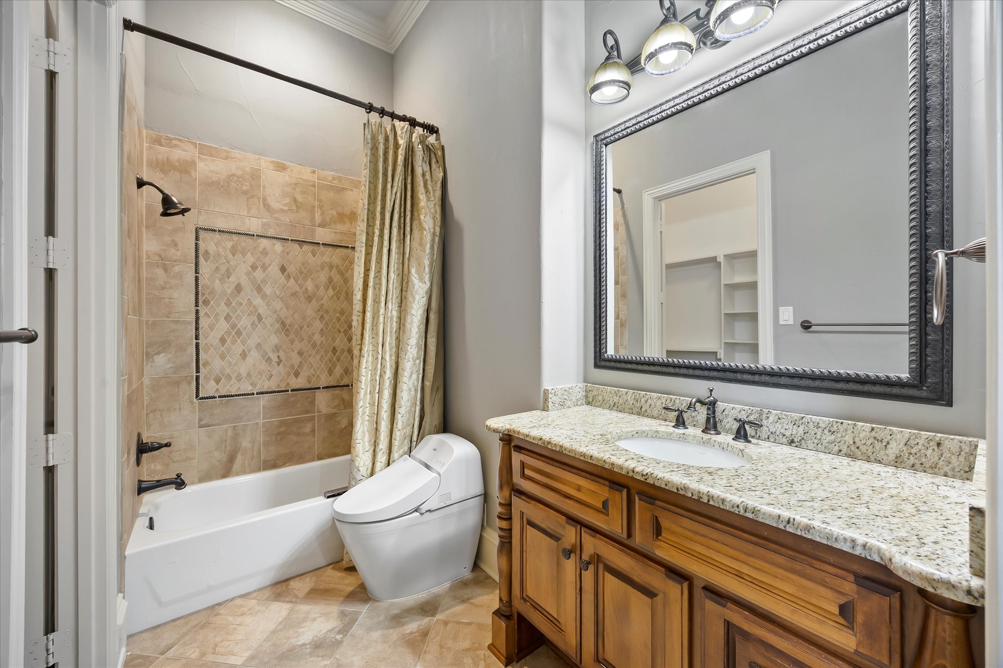 1229 Manchester Drive