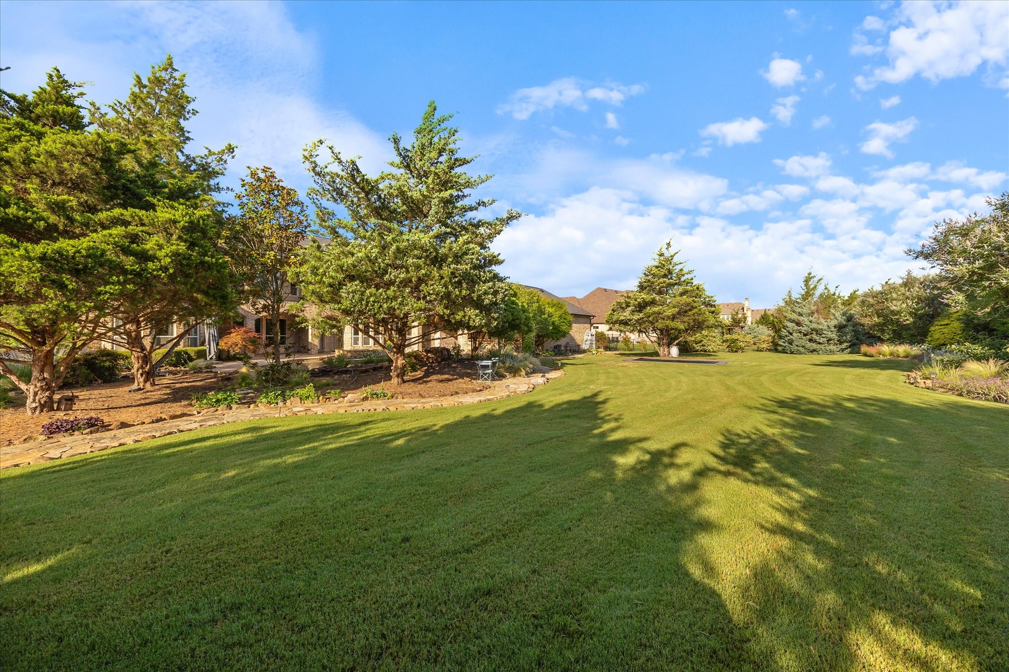 1229 Manchester Drive