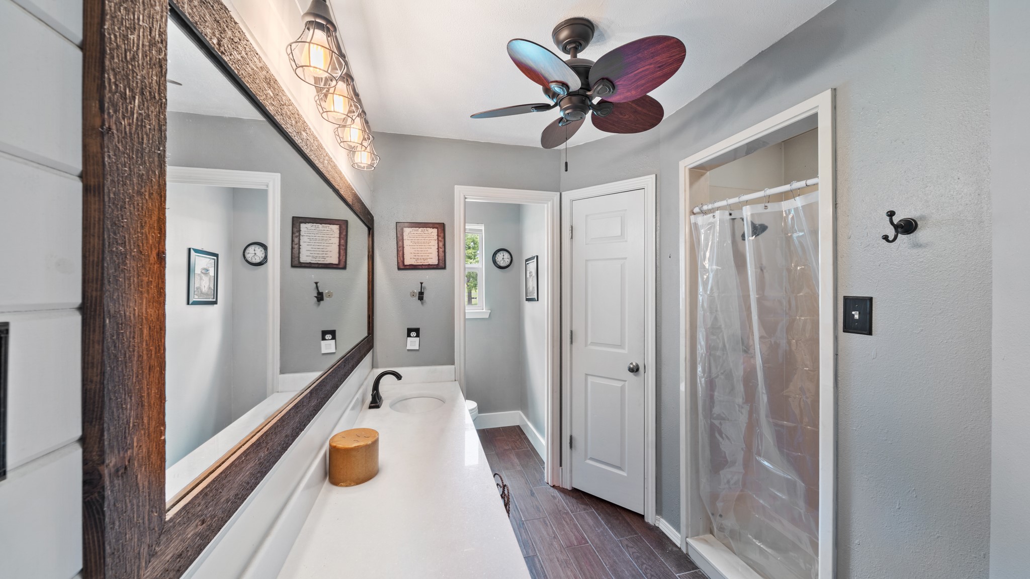 132 Private Road 7105