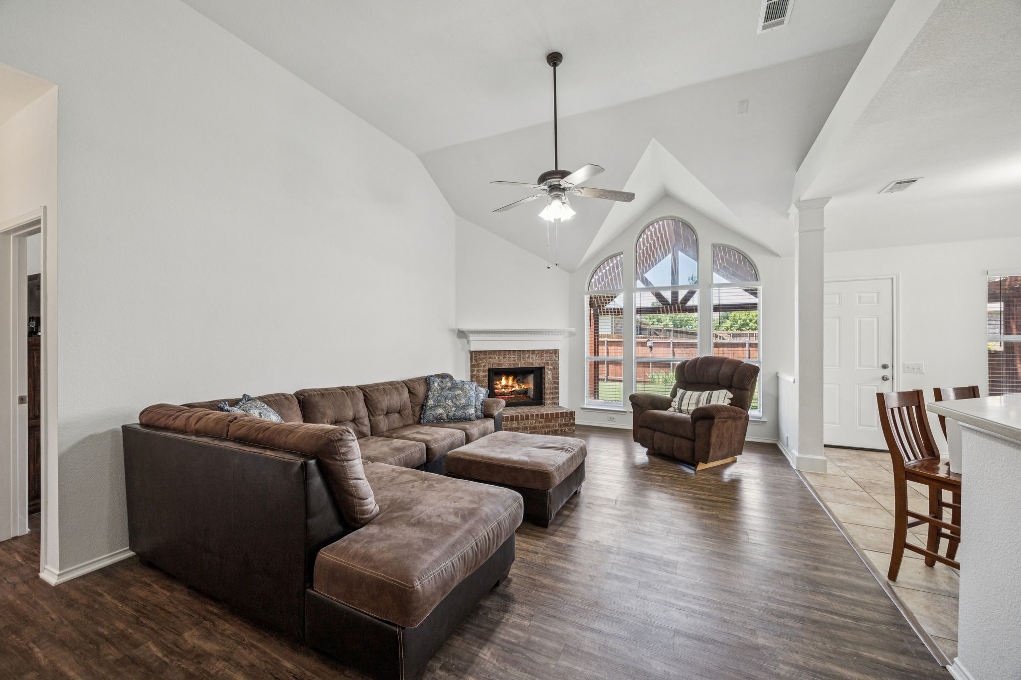 1419 Grass Valley