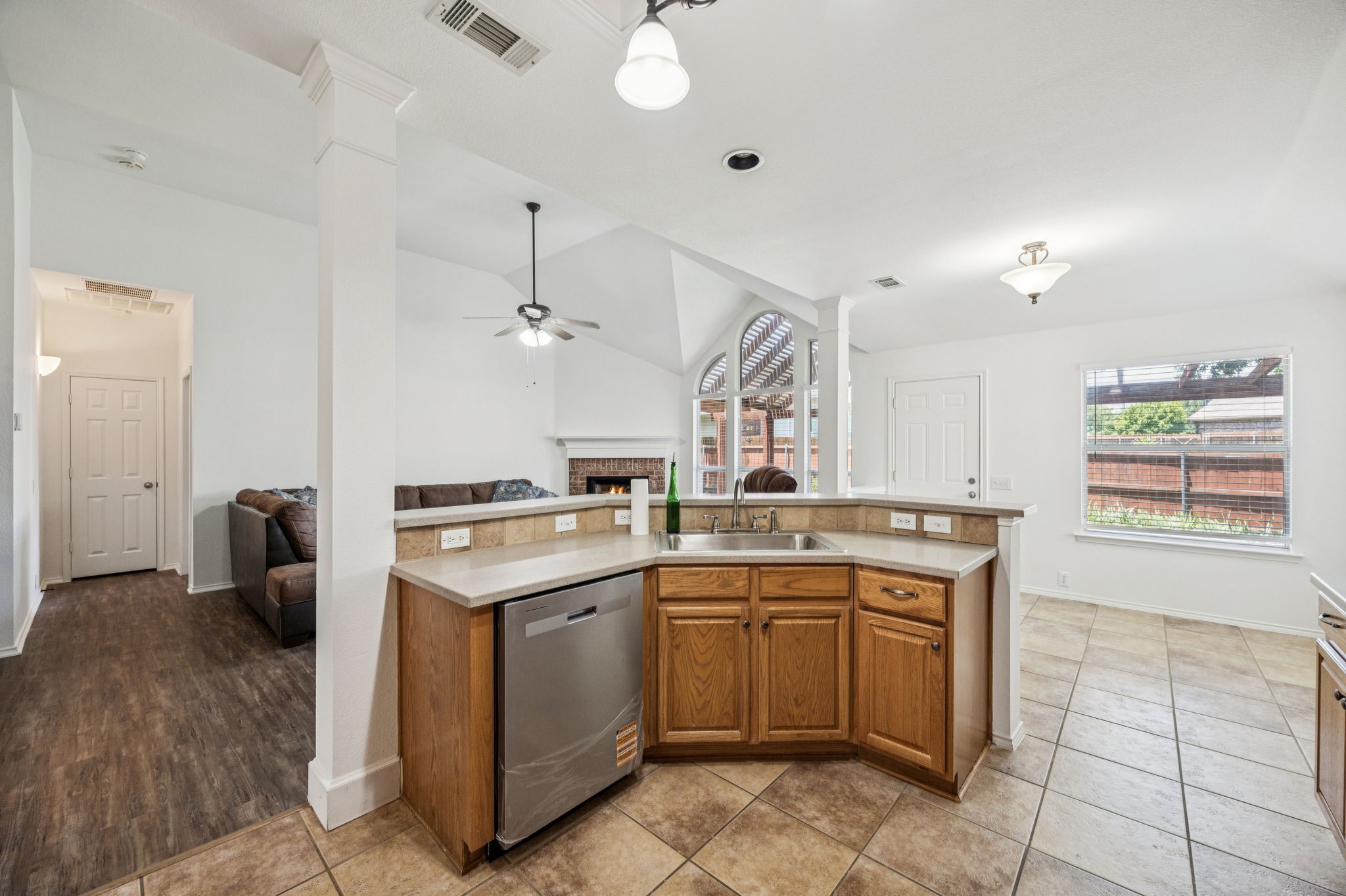 1419 Grass Valley