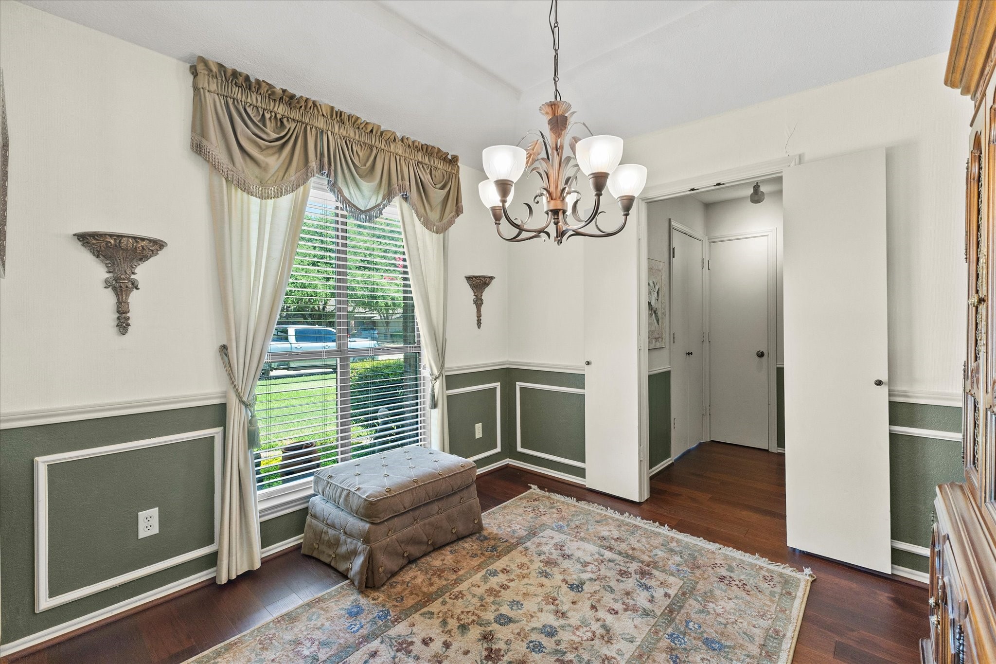 741 Eagle Drive