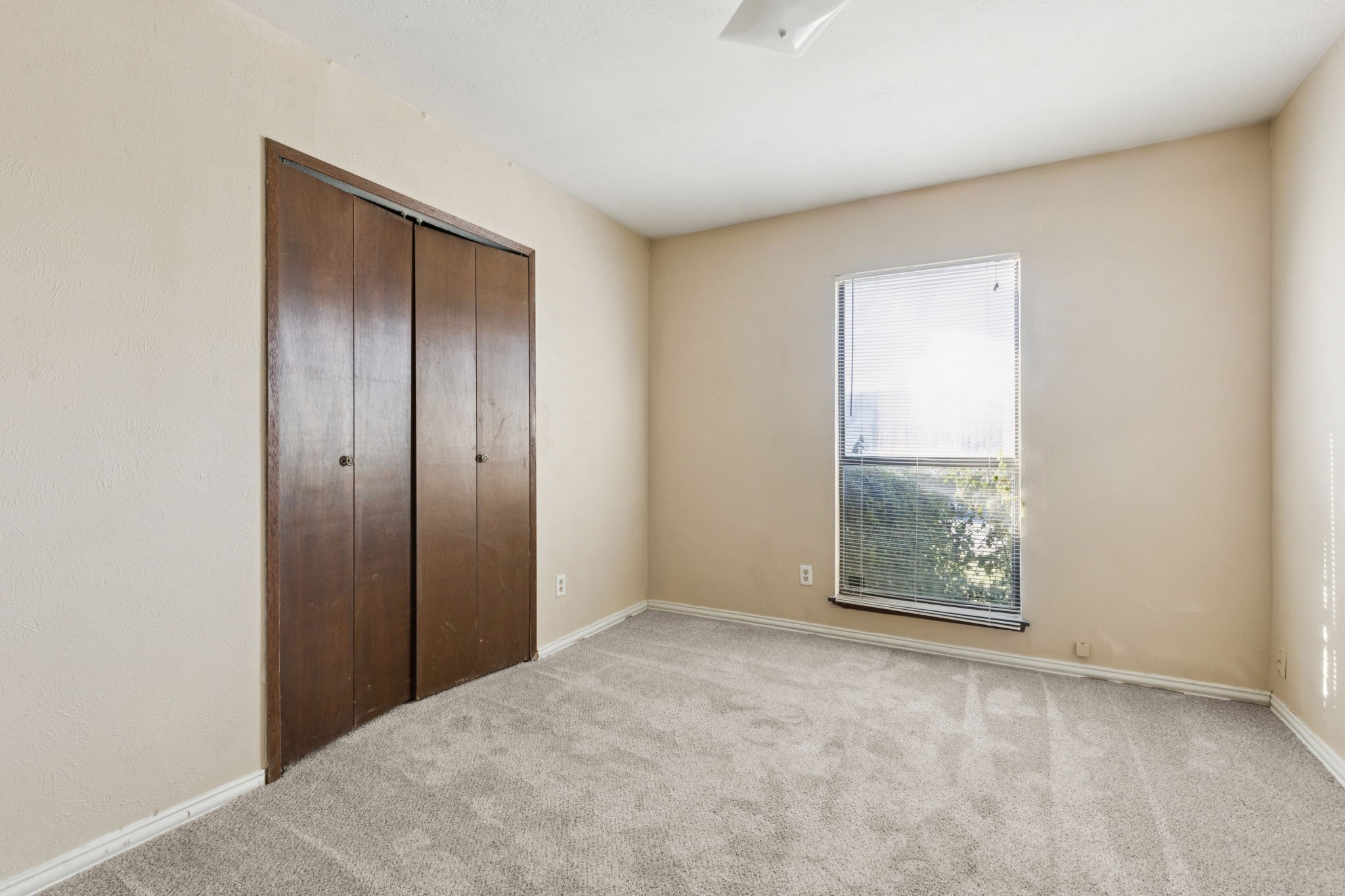 8505 Woodside Road