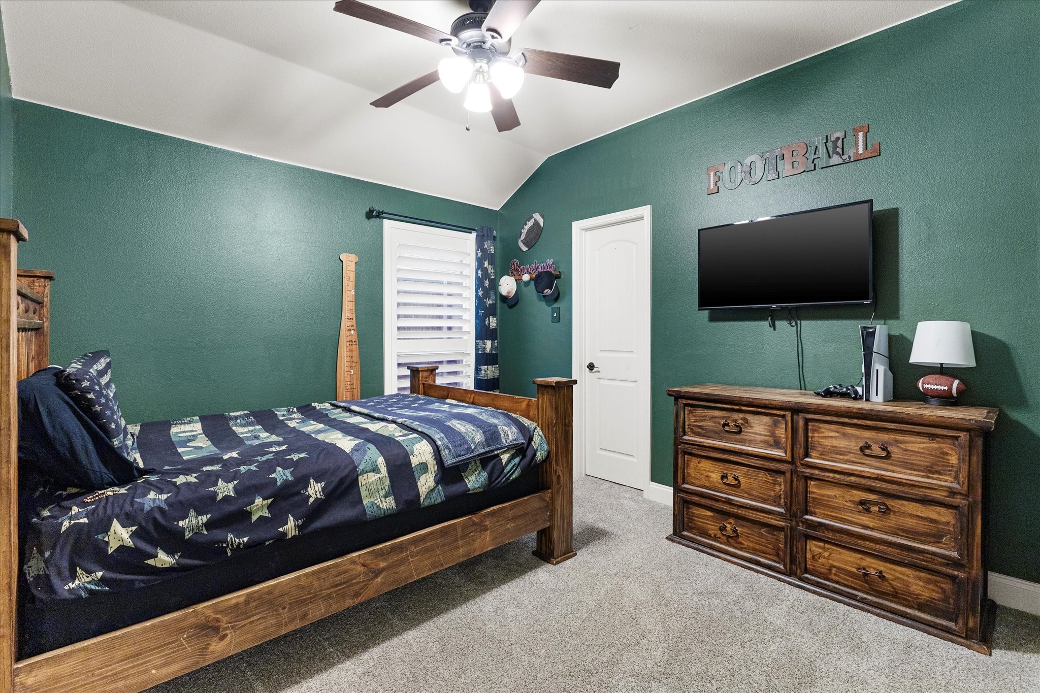 1395 Waters Edge Drive