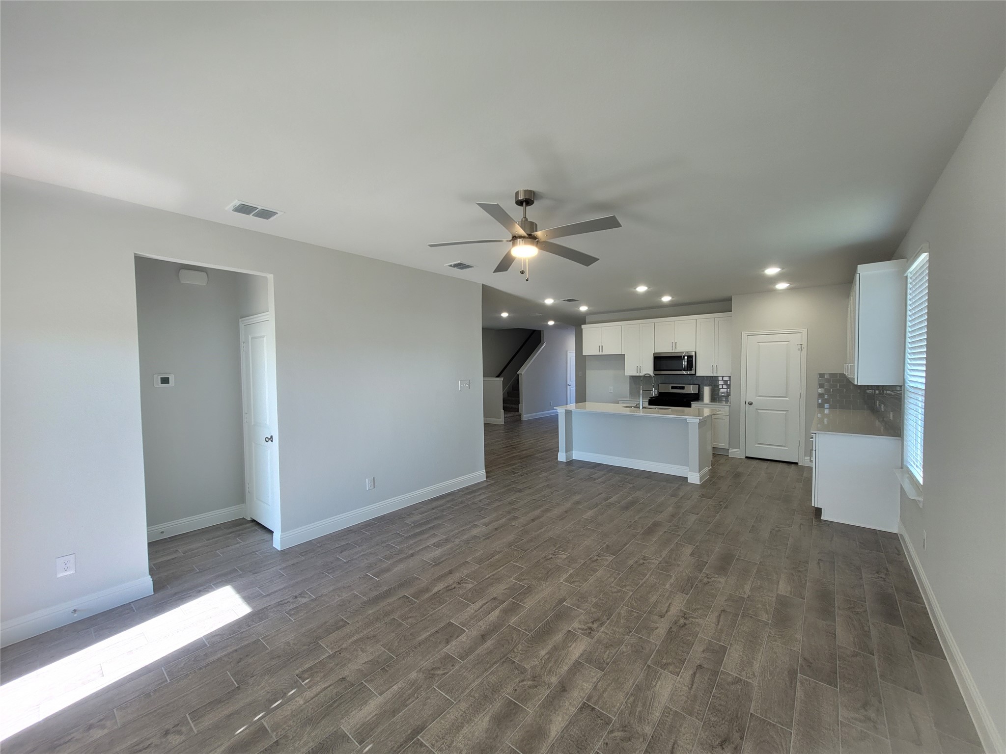 2515 Blue Oasis
