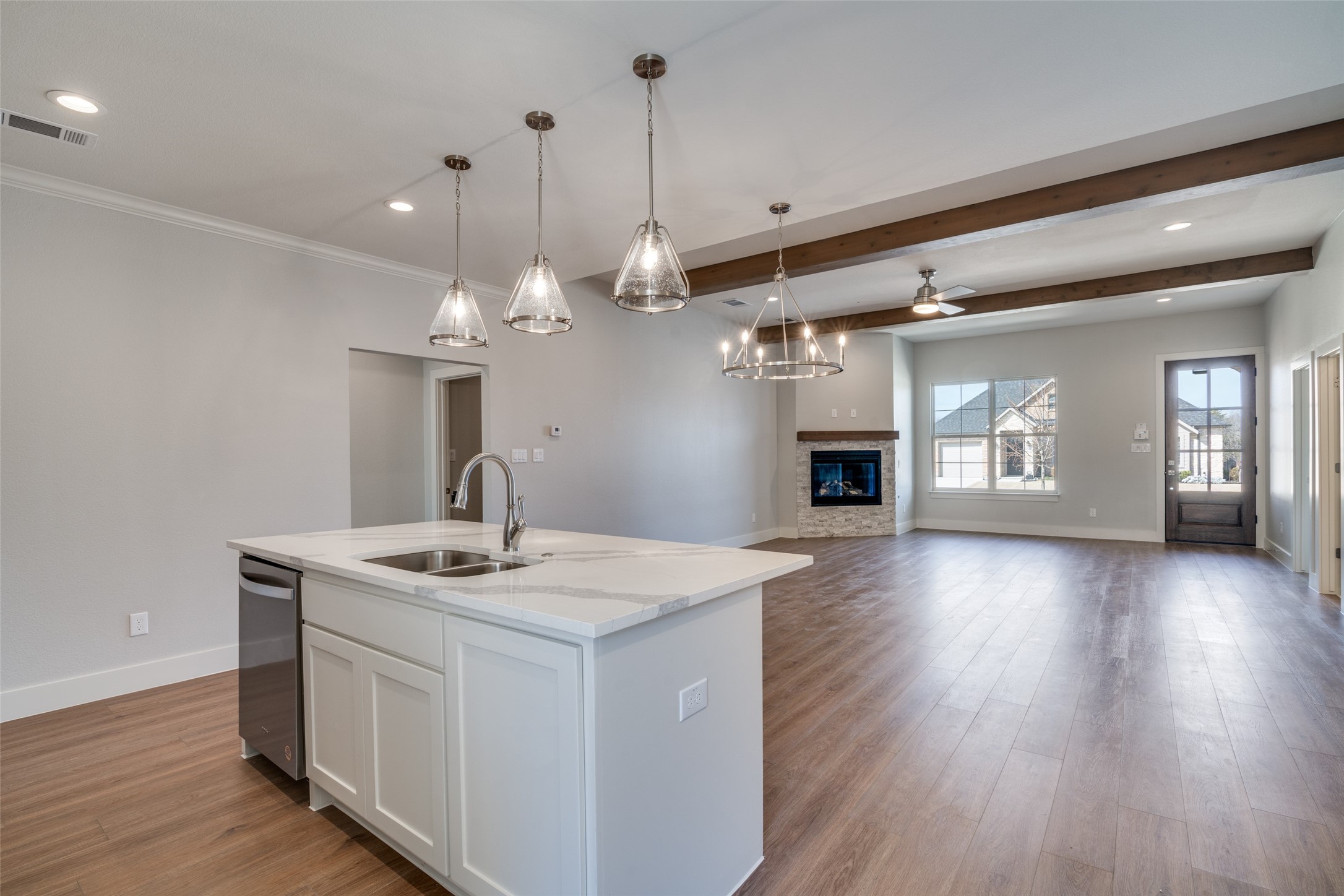 621 Prosperity Trail