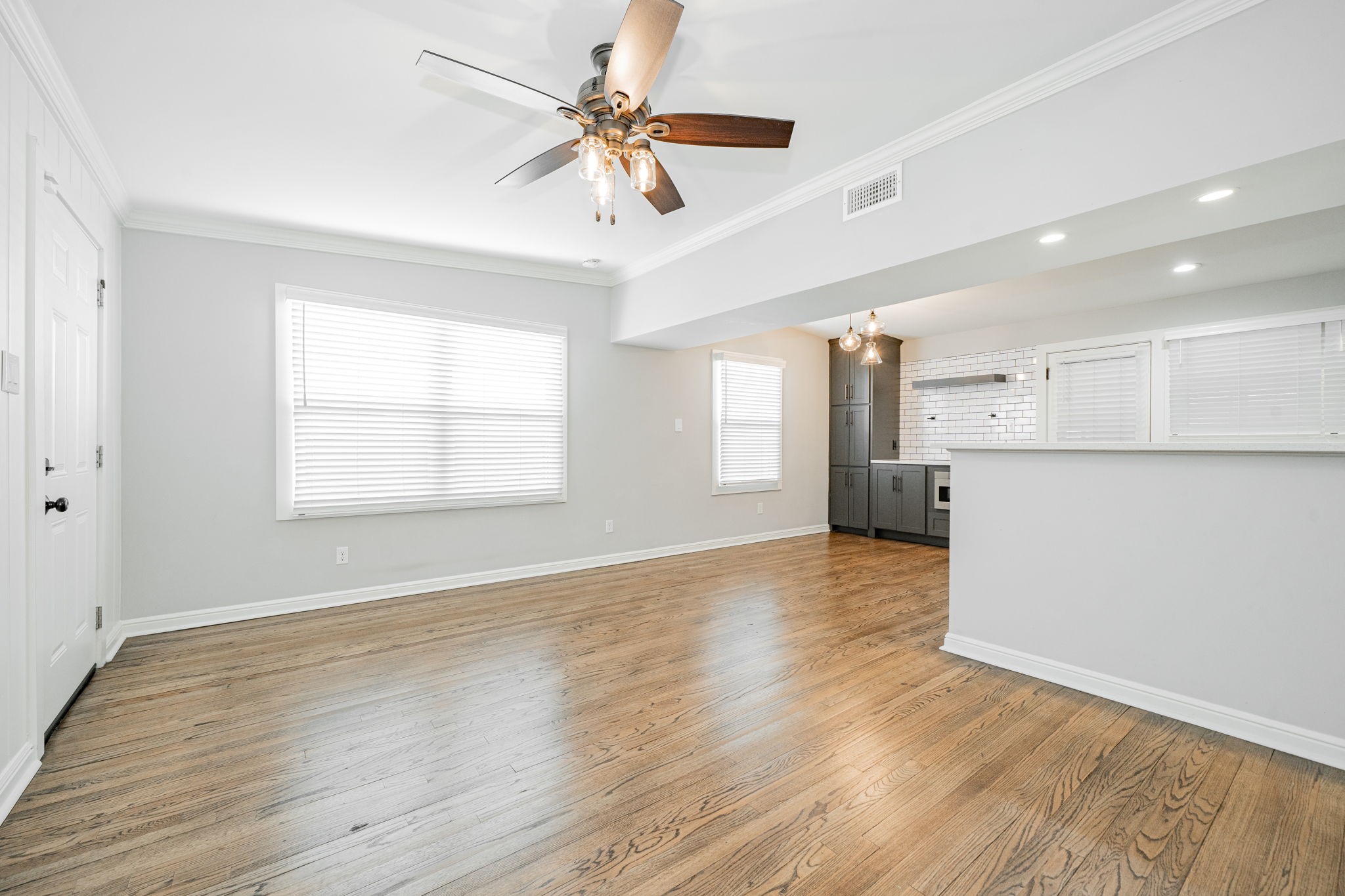 9914 Estacado Drive