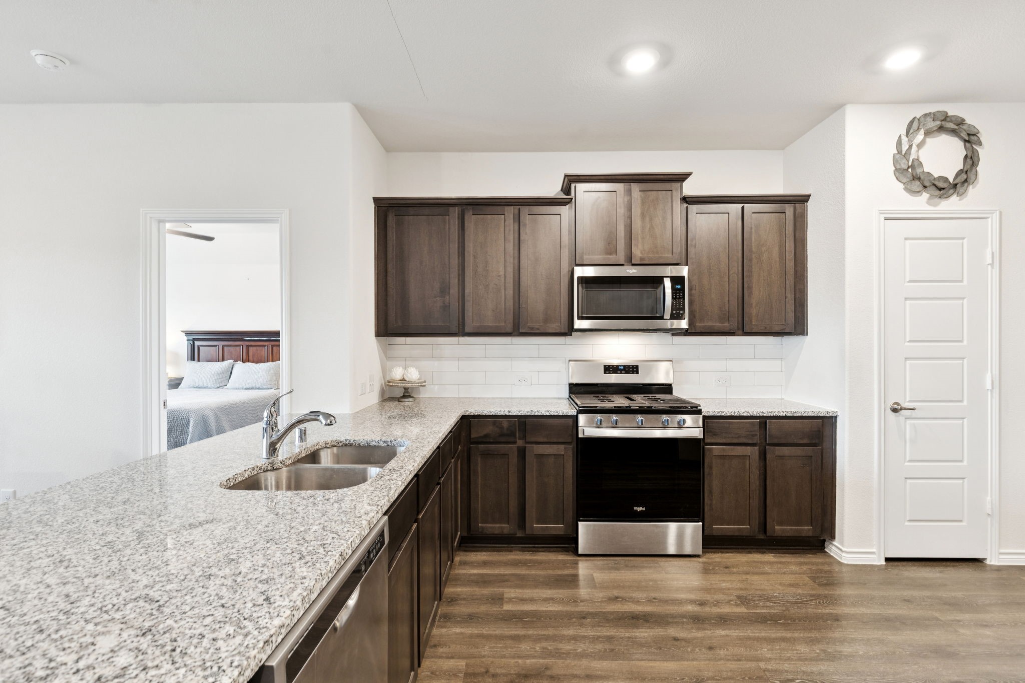 715 Philadelphia Street