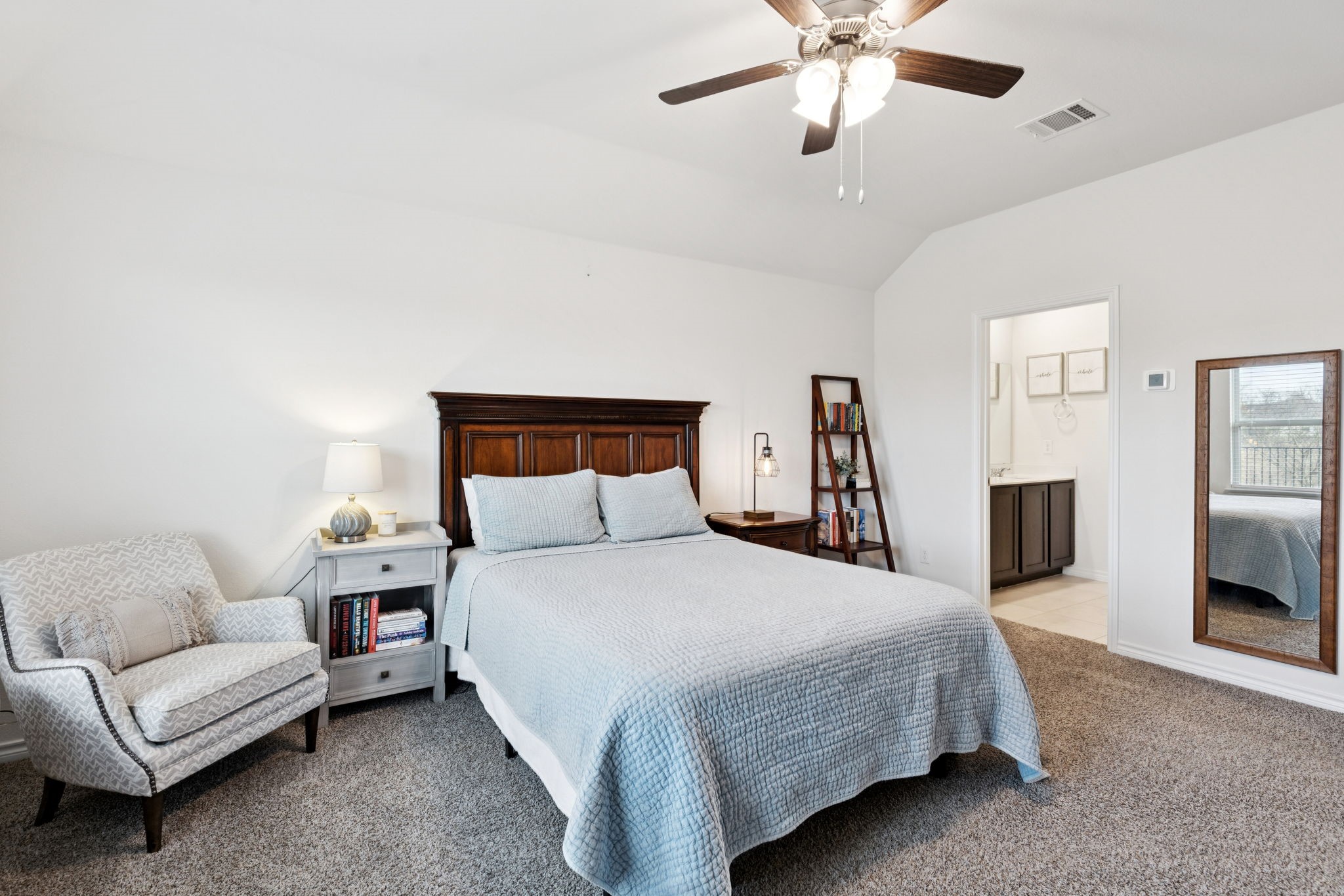 715 Philadelphia Street