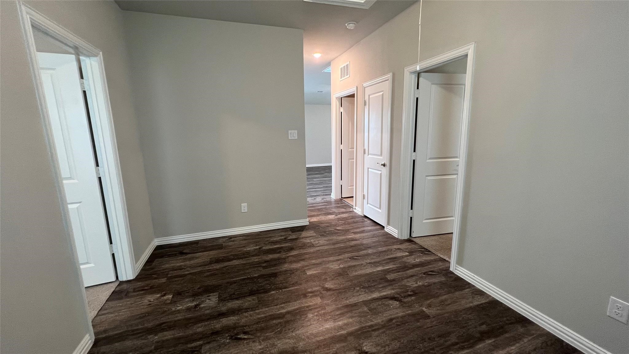 3242 Deckard Drive