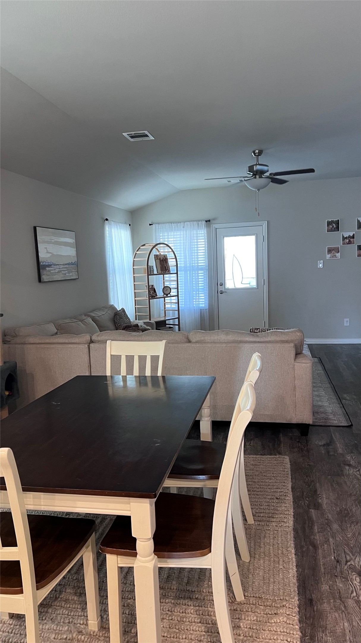 3242 Deckard Drive