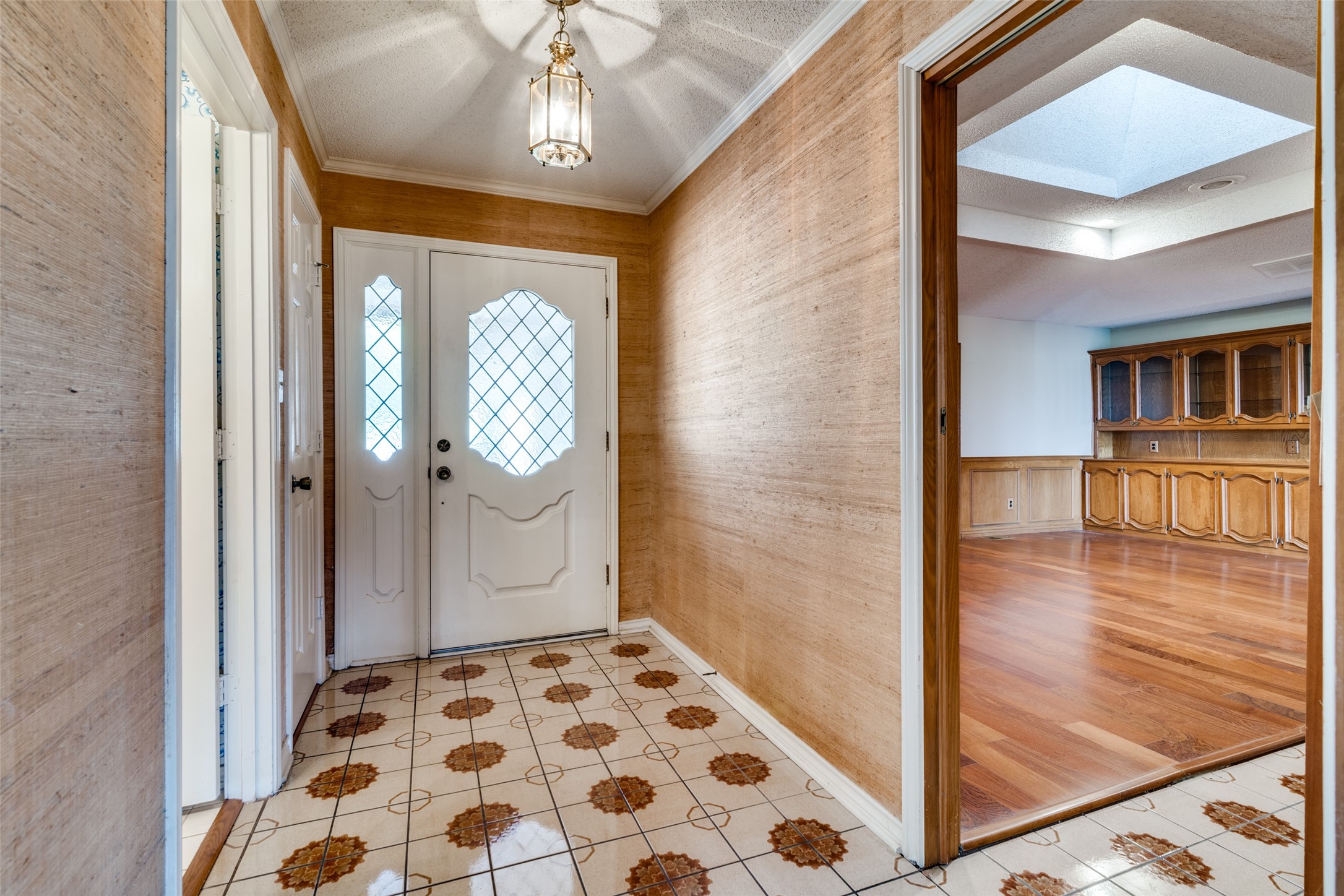 407 Yacht Club Drive