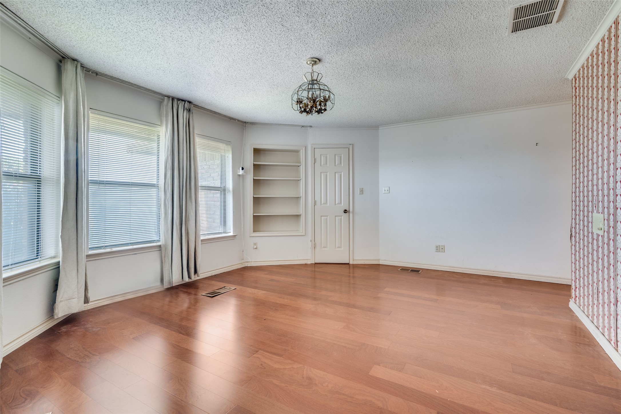 407 Yacht Club Drive