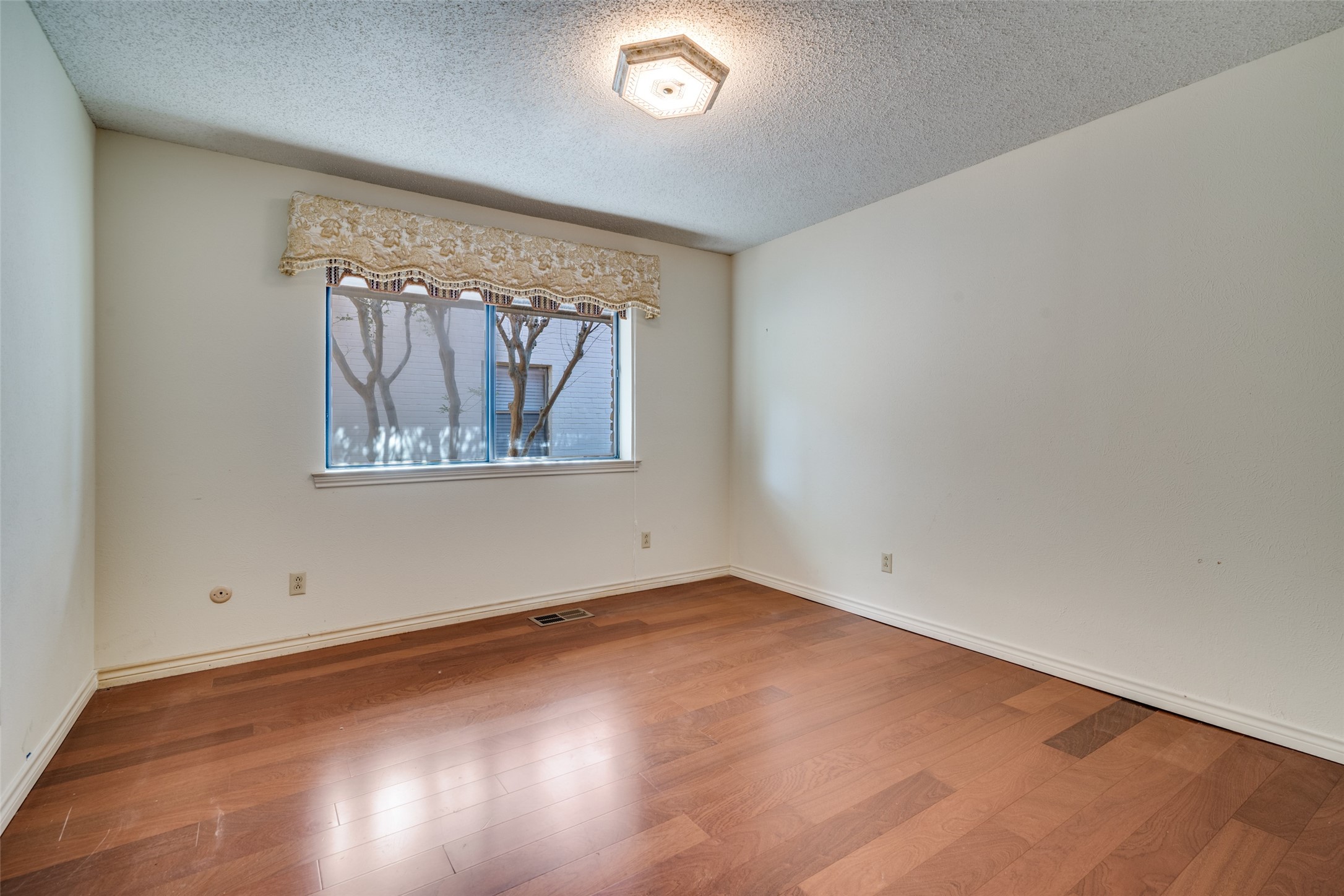 407 Yacht Club Drive