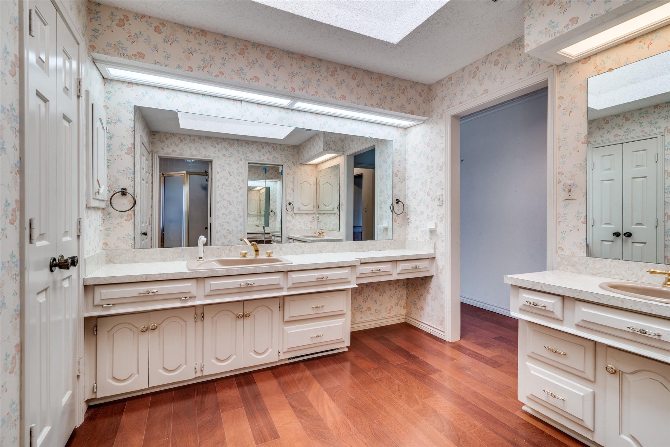 407 Yacht Club Drive