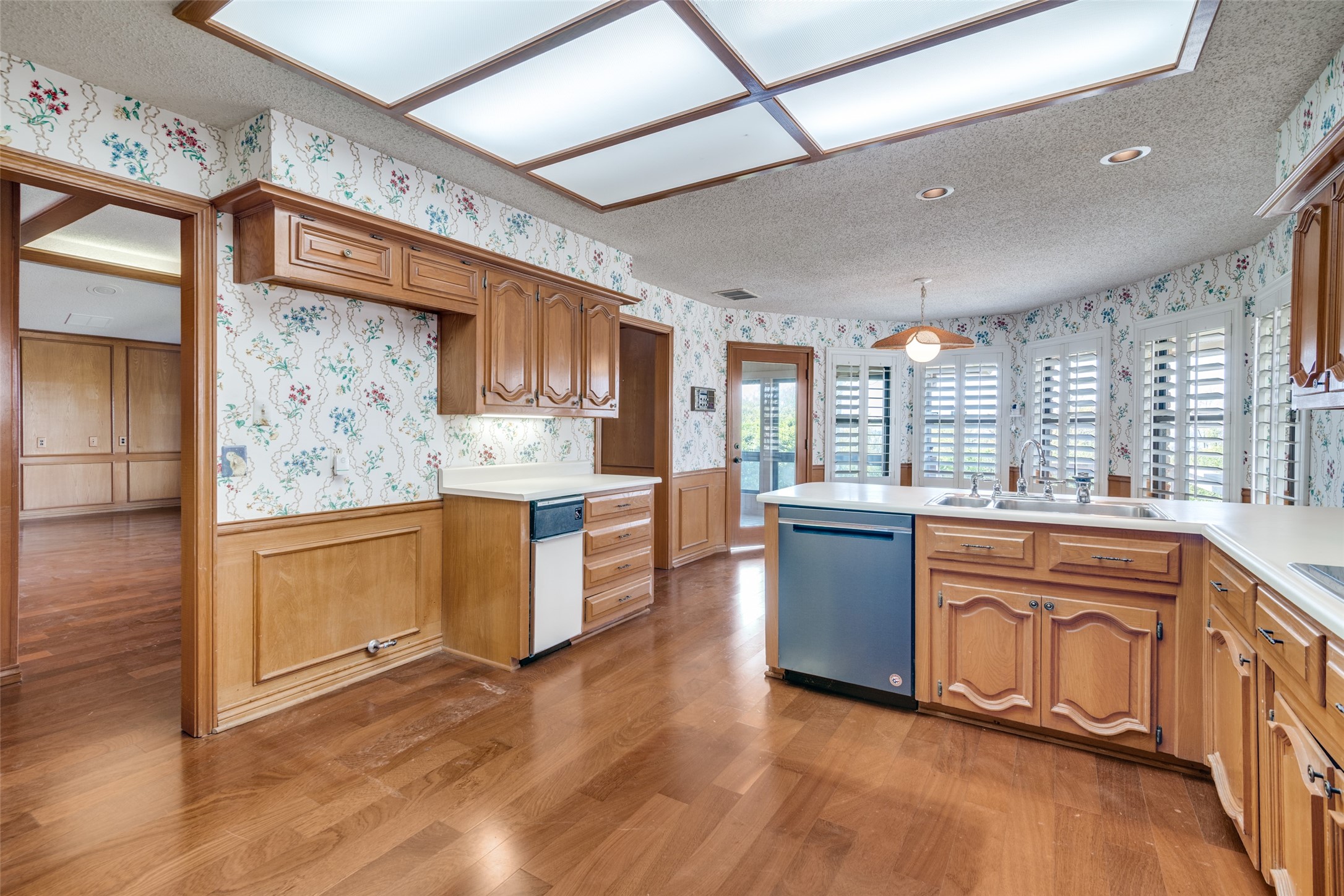 407 Yacht Club Drive