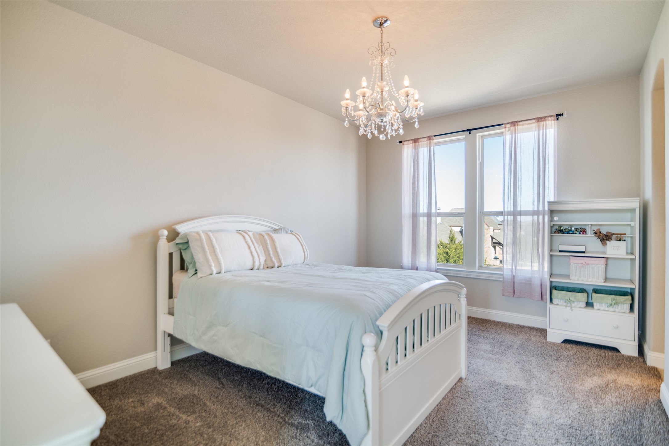 1115 Warwick Court