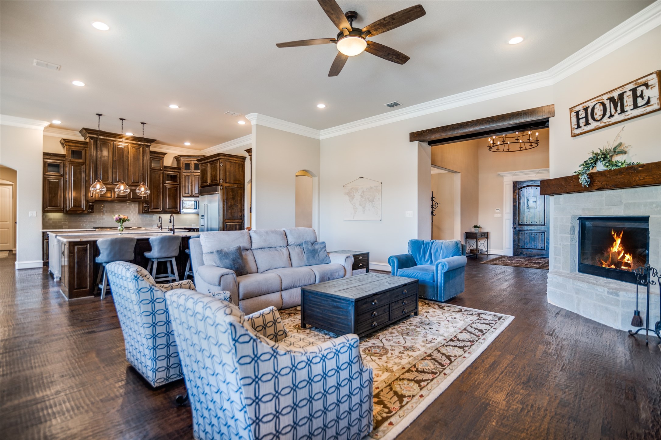 1115 Warwick Court