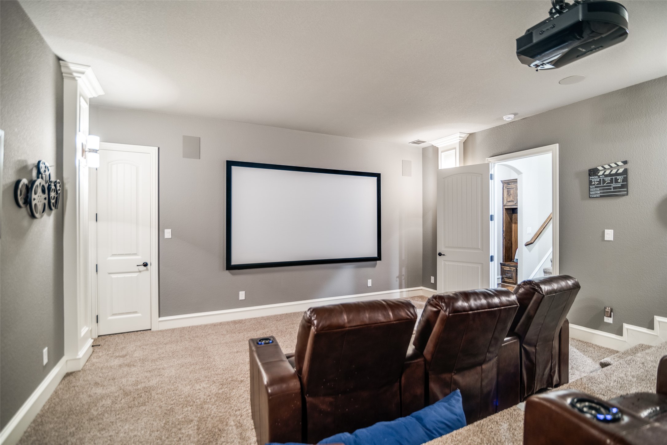 1115 Warwick Court