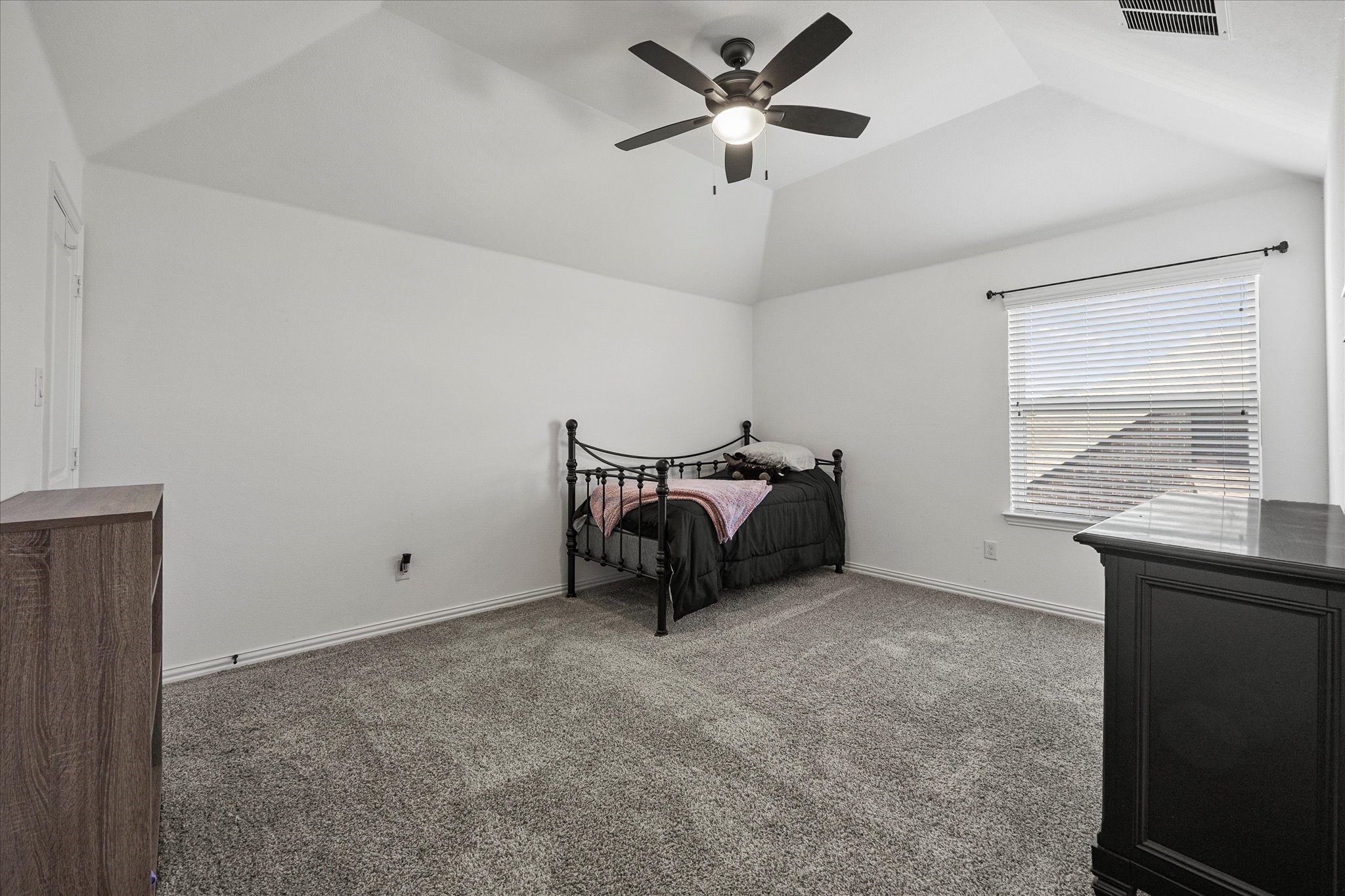 4306 Gulls Landing Circle