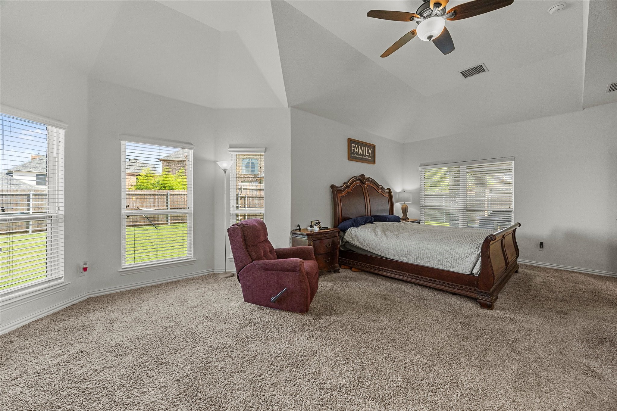 4306 Gulls Landing Circle