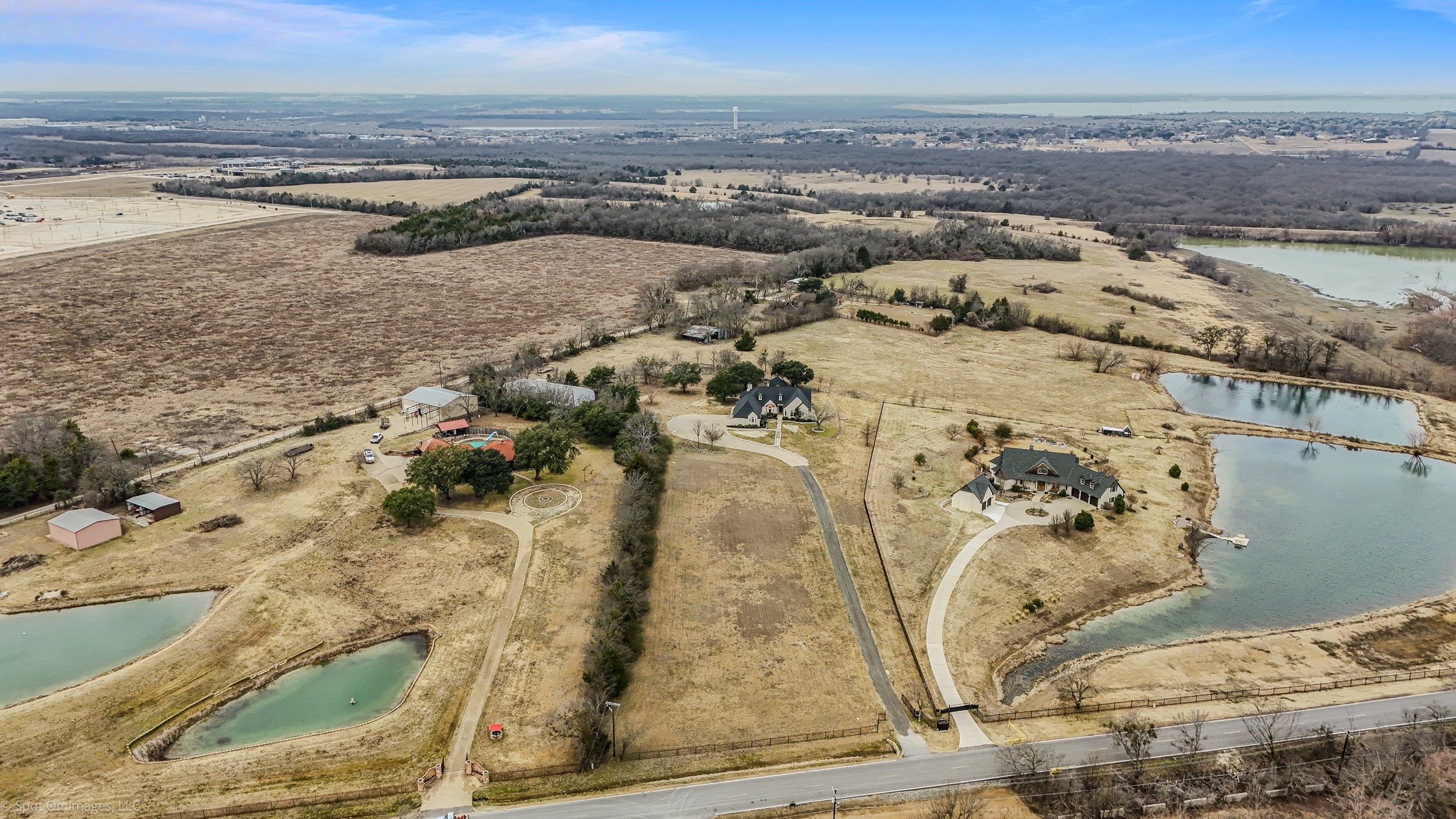 15183 Valley View