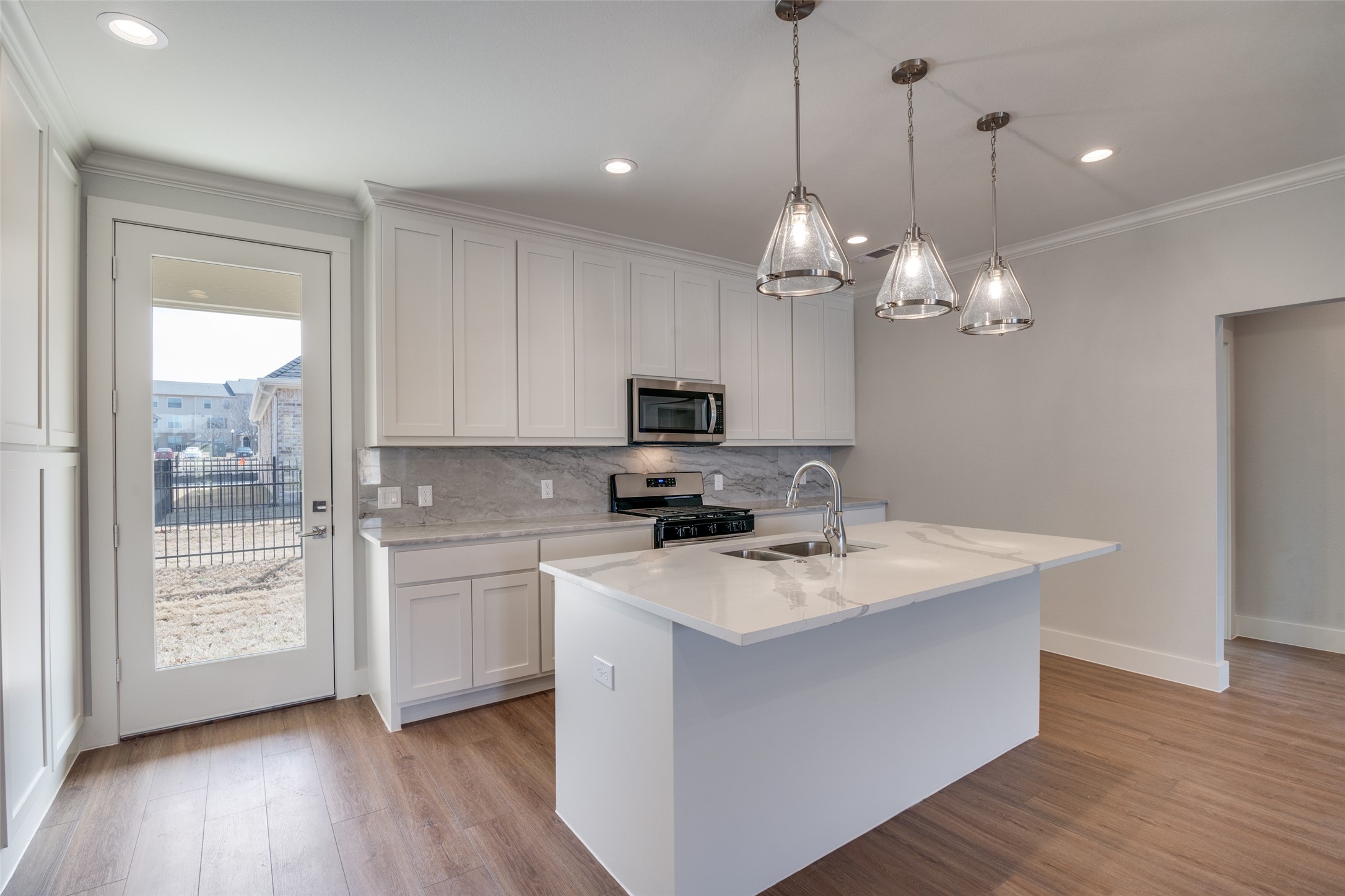 621 Prosperity Trail