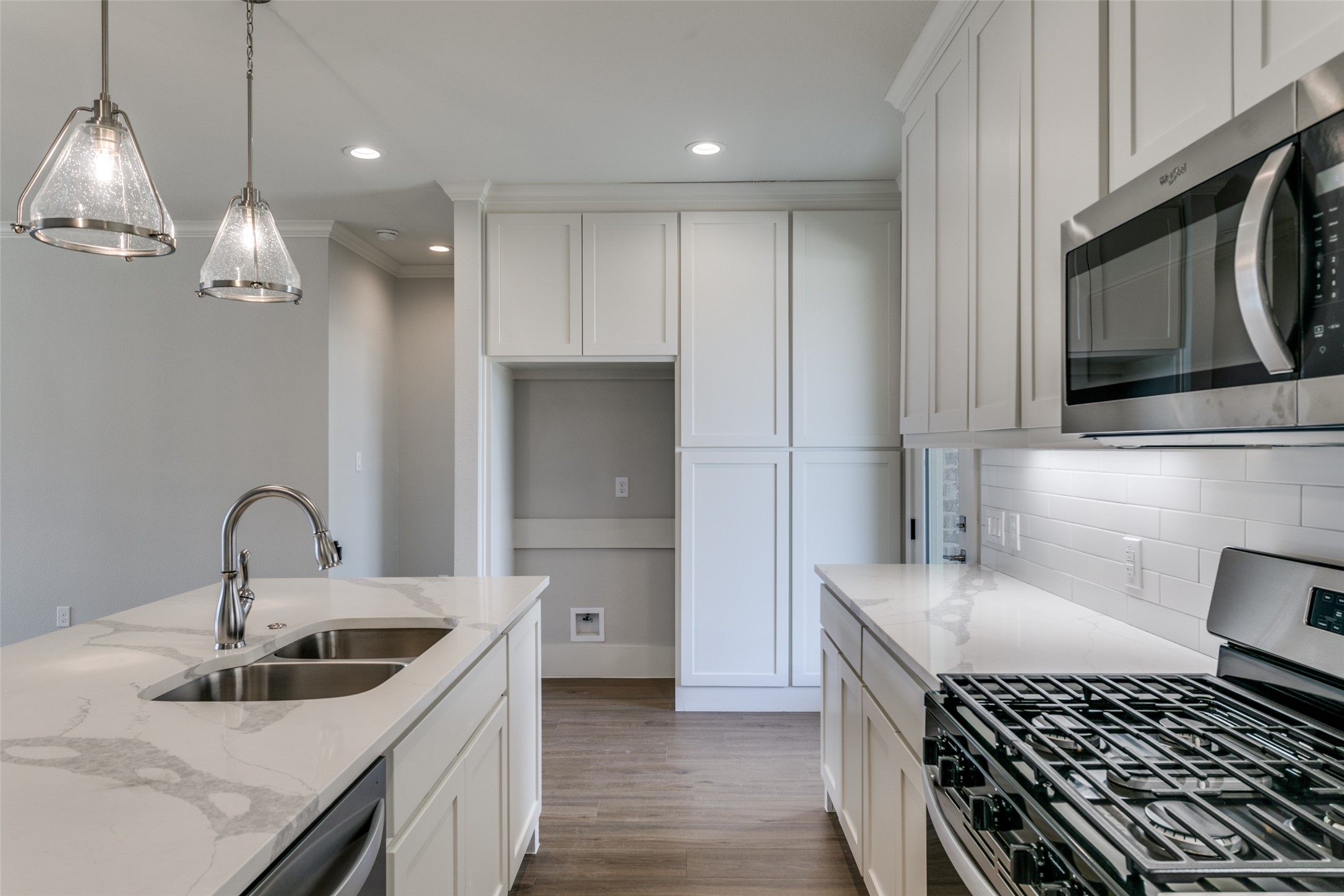 616 Prosperity Trail