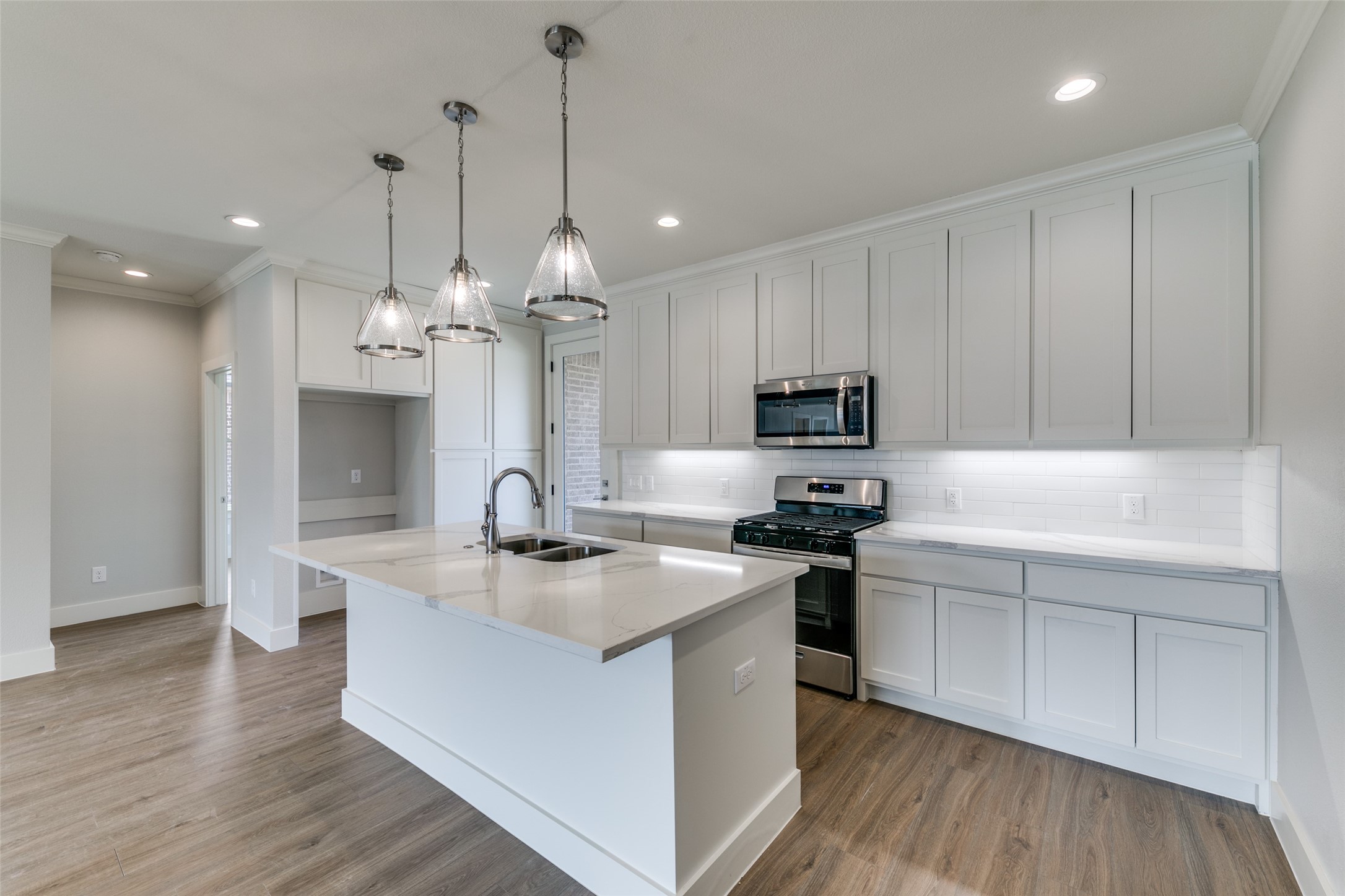 616 Prosperity Trail