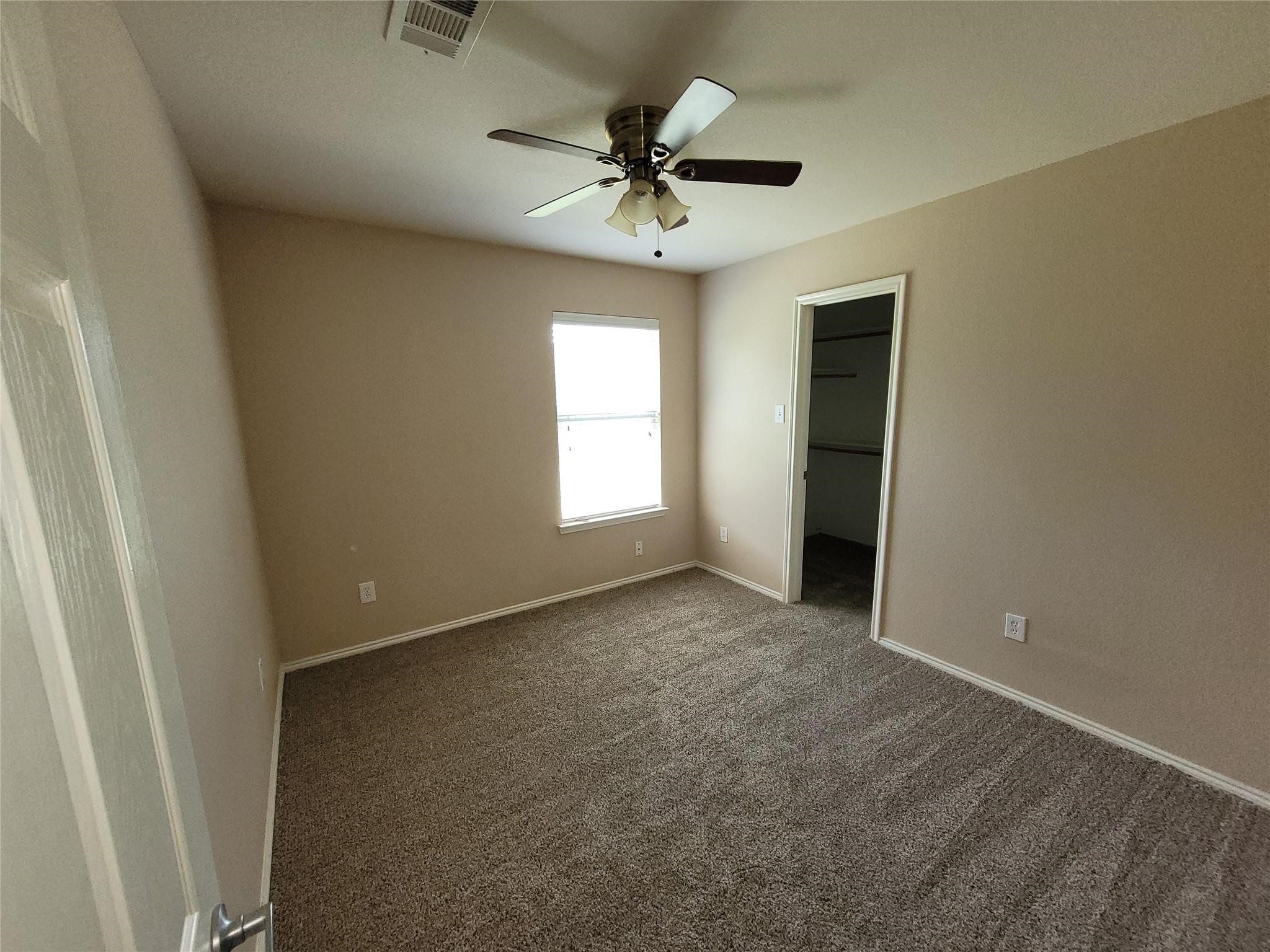 2851 Avery