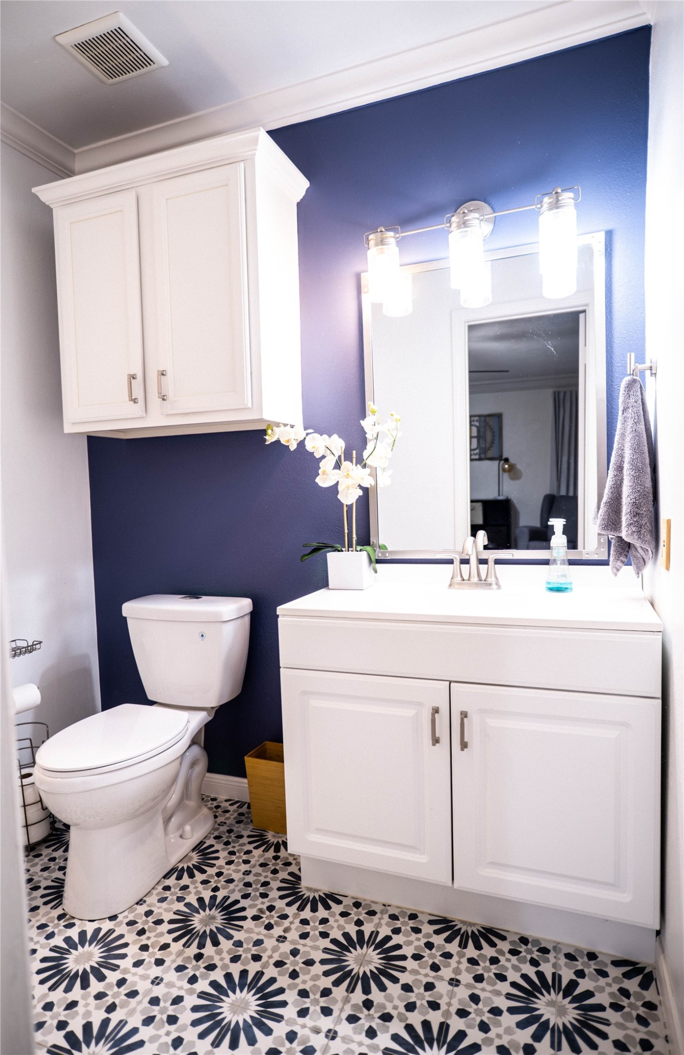 8209 Kensington Drive