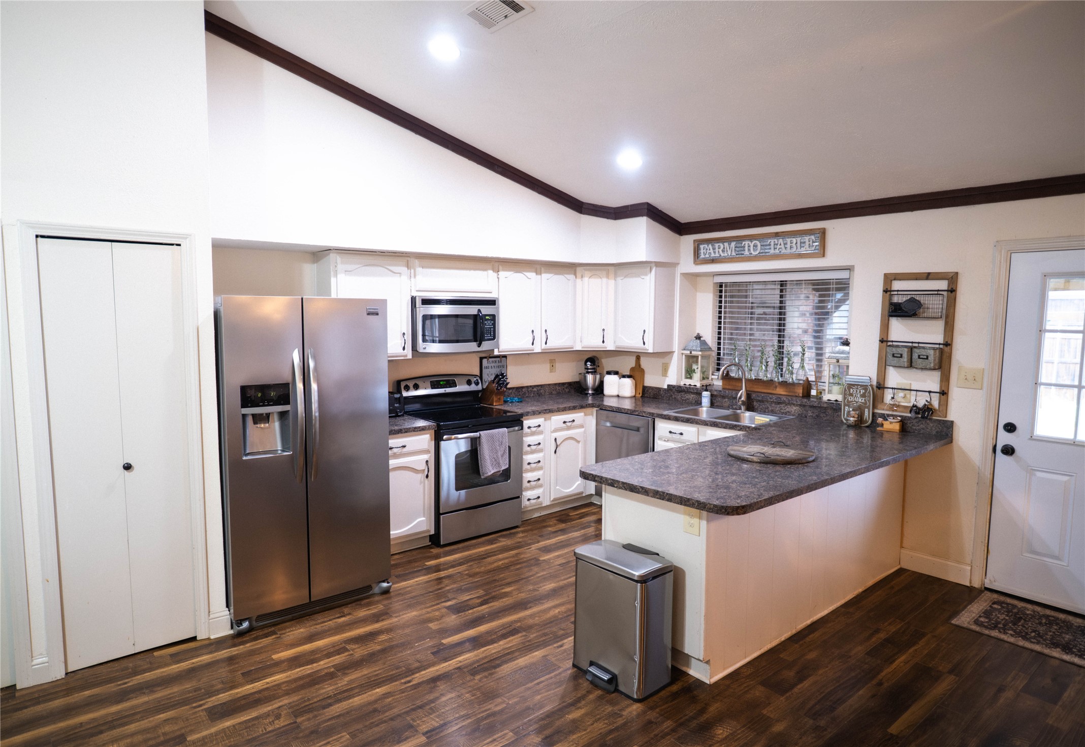 8209 Kensington Drive