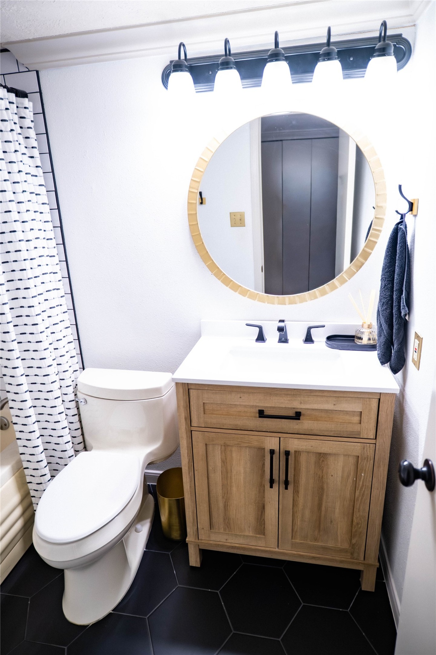 8209 Kensington Drive